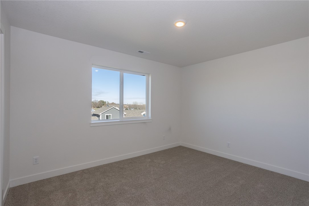 631 Plainside Avenue