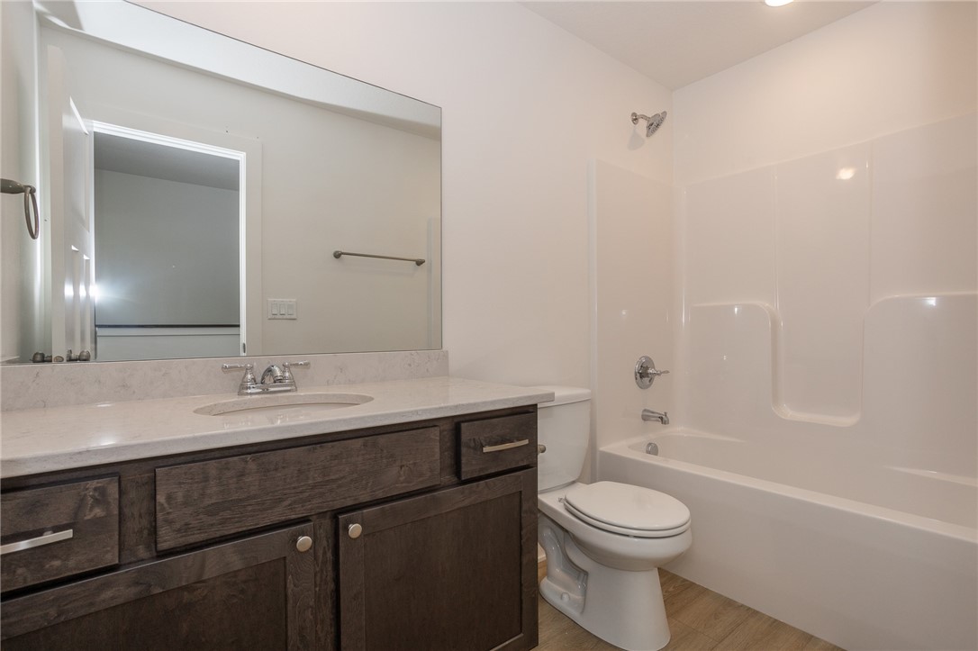 631 Plainside Avenue