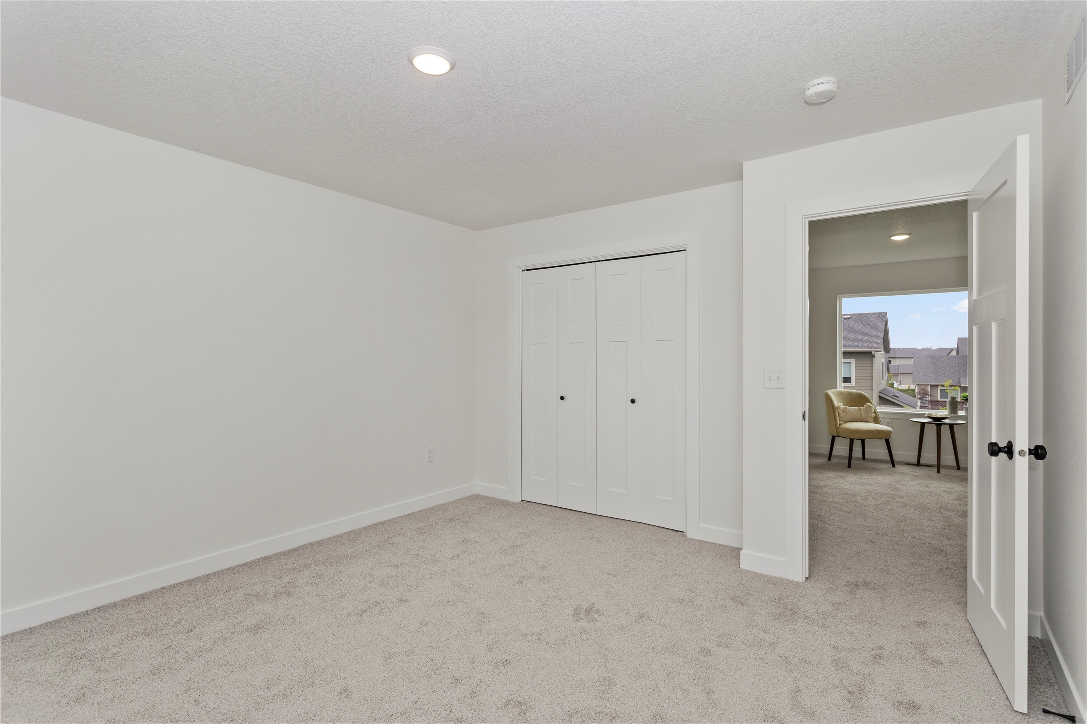 223 NW Waverly Drive