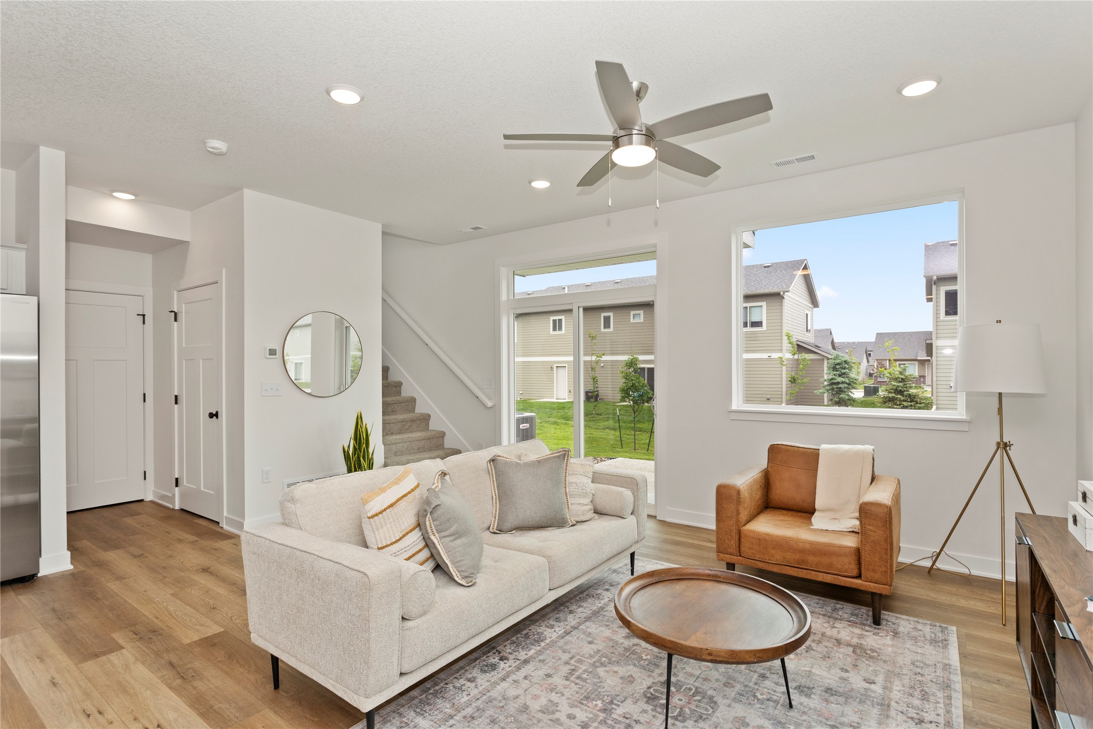 223 NW Waverly Drive