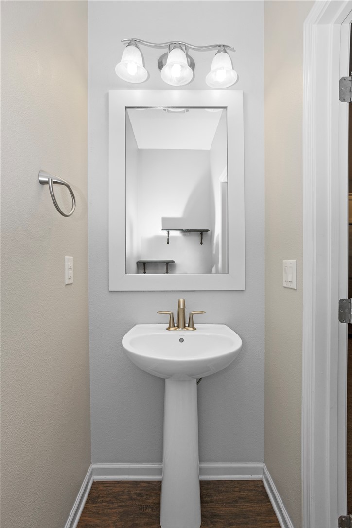 1277 SE Williams Court