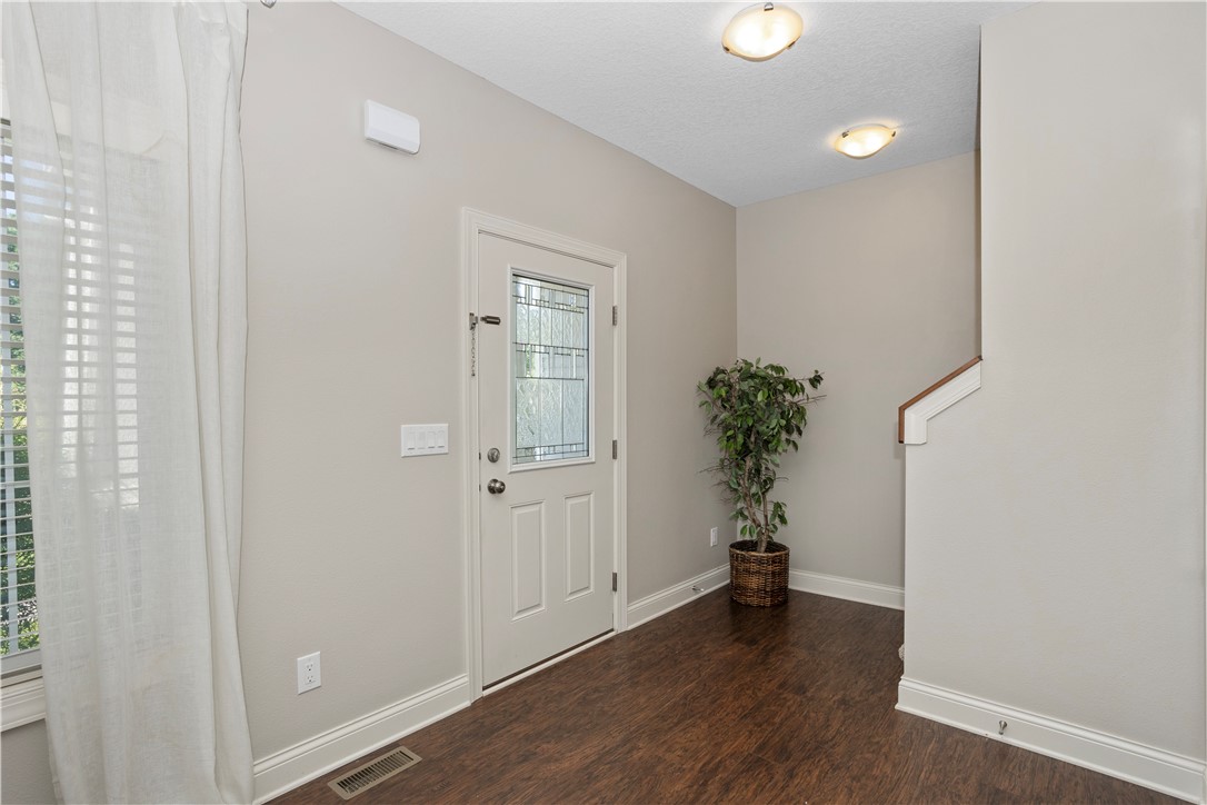 1277 SE Williams Court