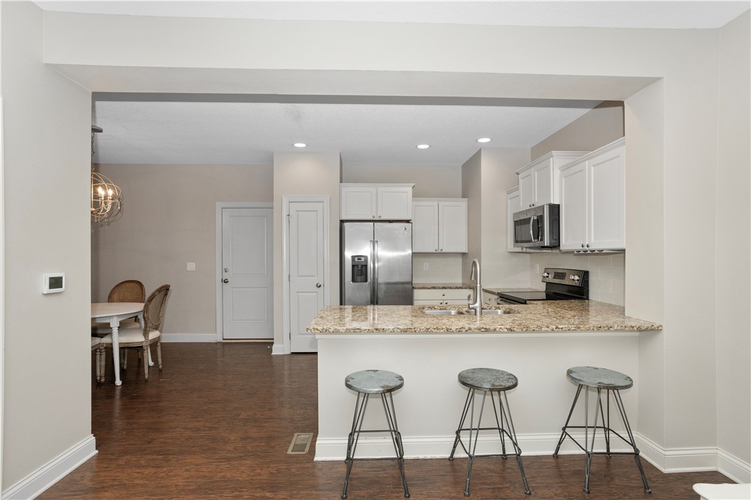 1277 SE Williams Court