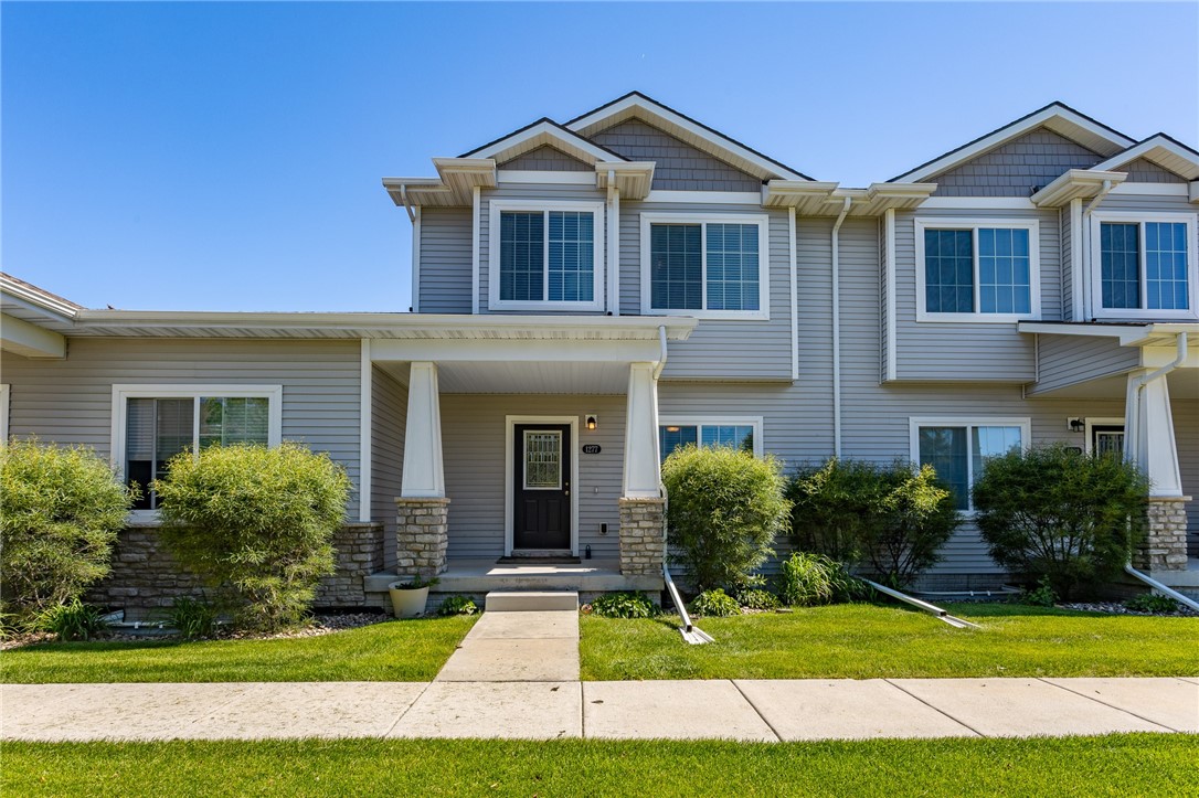 1277 SE Williams Court