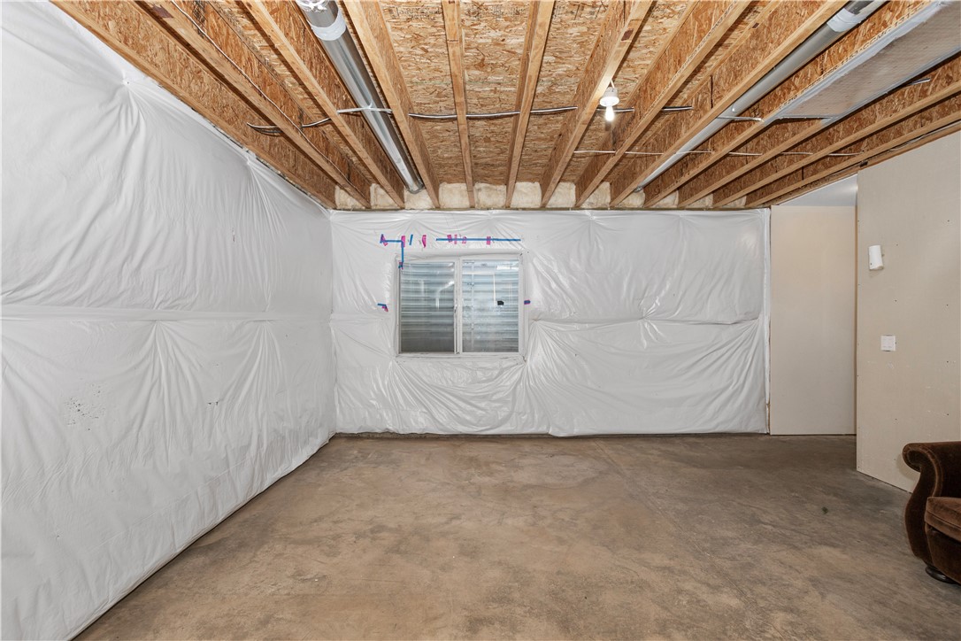 1277 SE Williams Court