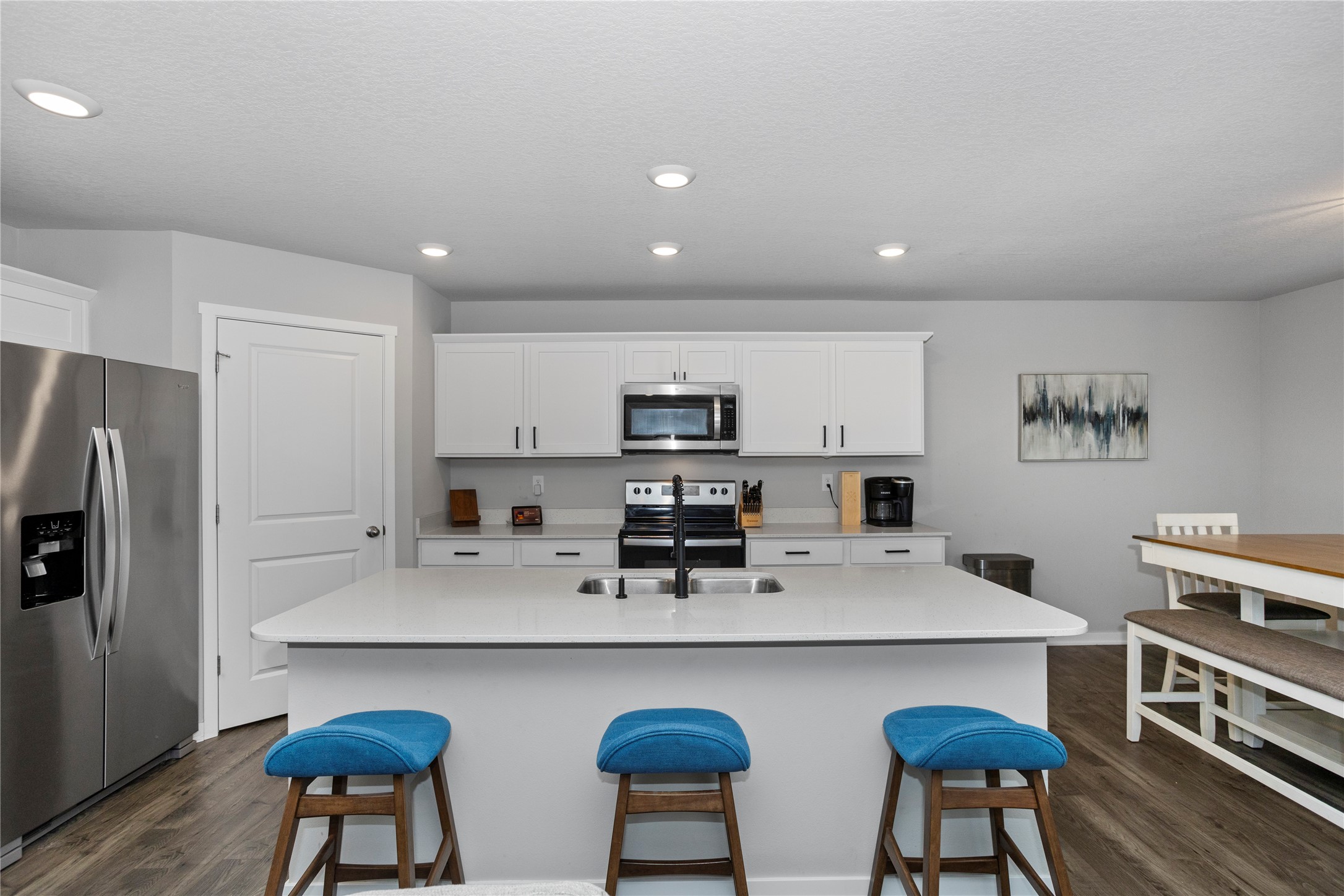 522 Elizabeth Lane NW