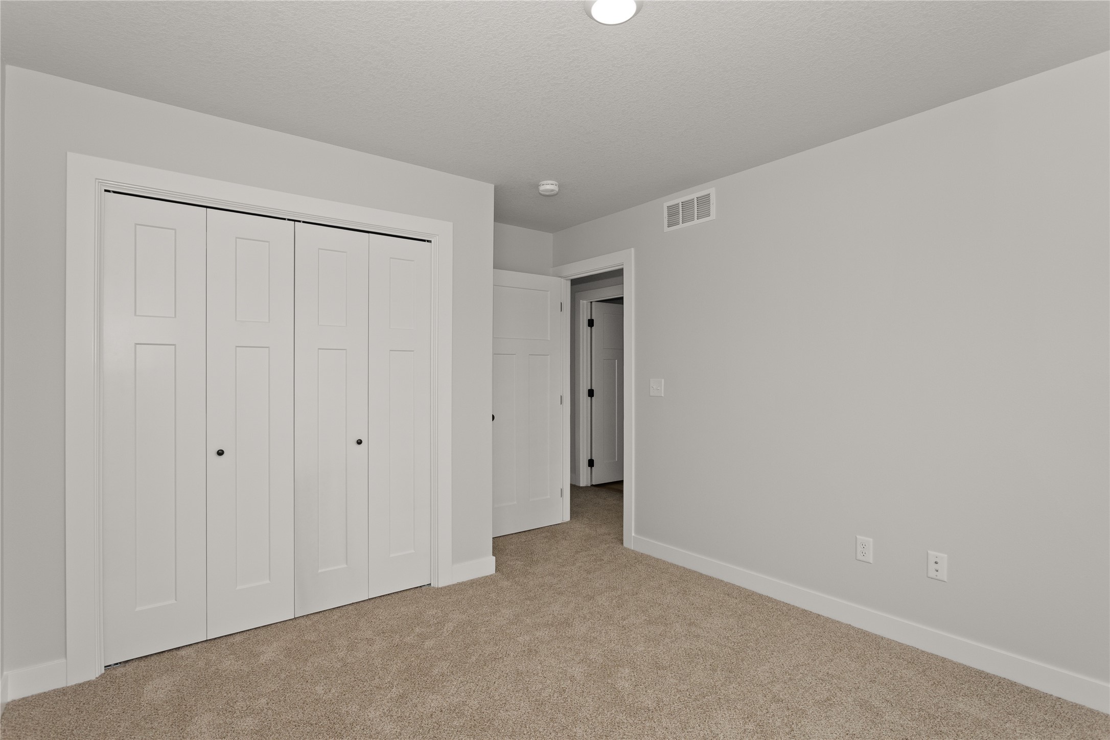 220 NW Waverly Drive