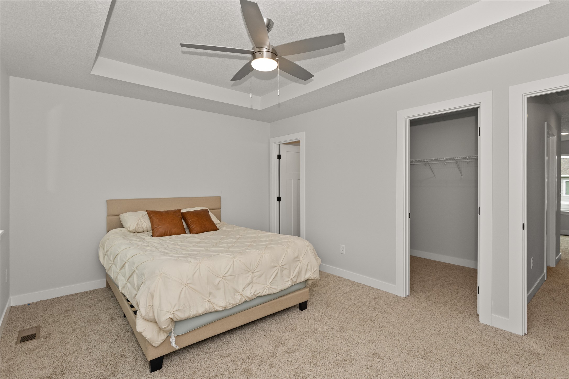 220 NW Waverly Drive