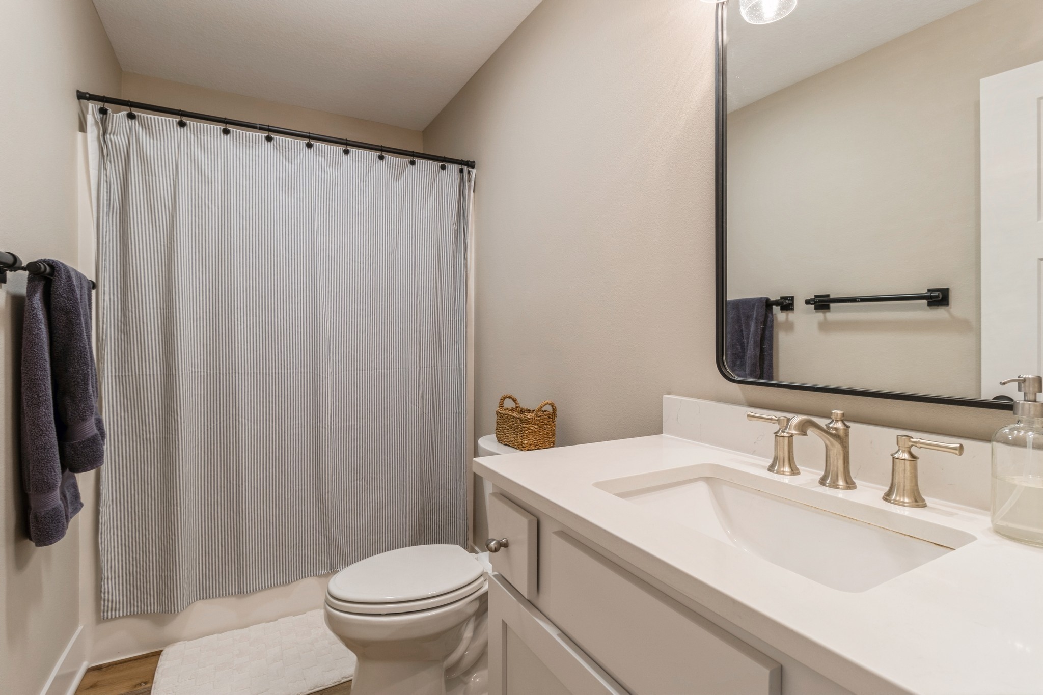 2850 Crescent Ridge Drive