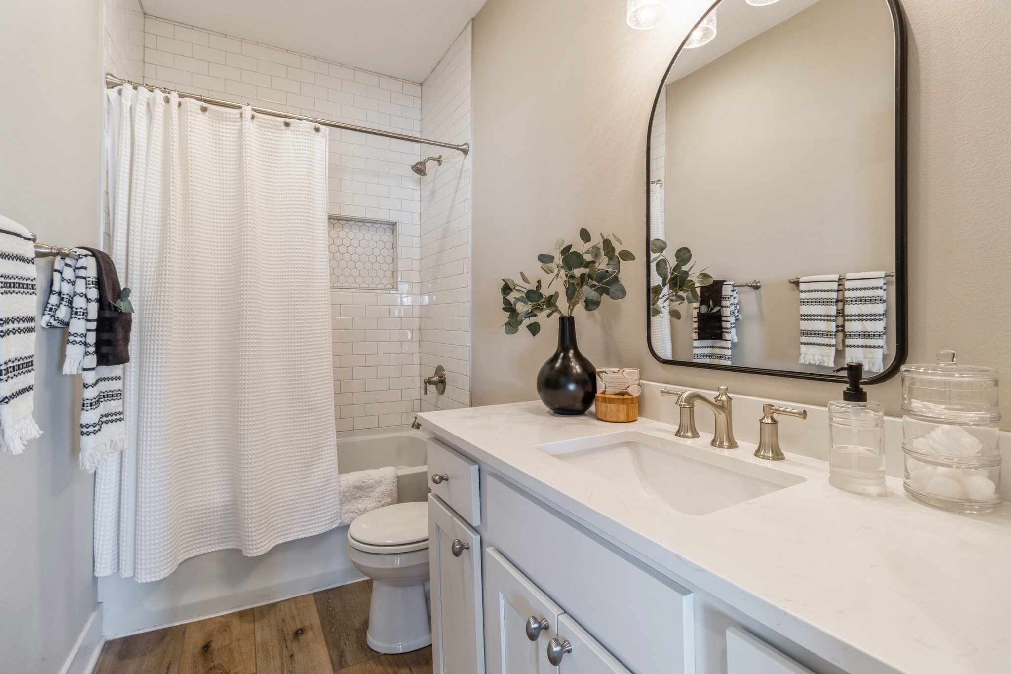 2850 Crescent Ridge Drive