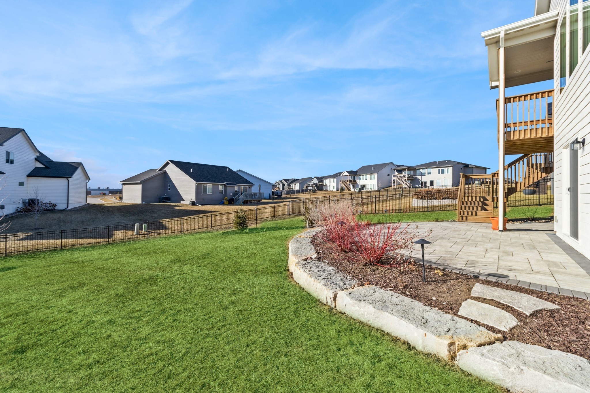 2850 Crescent Ridge Drive