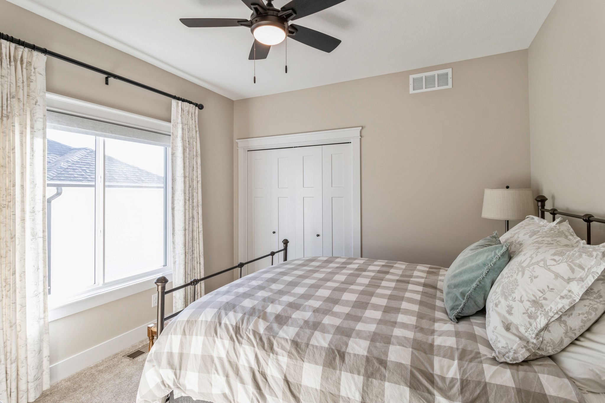 2850 Crescent Ridge Drive