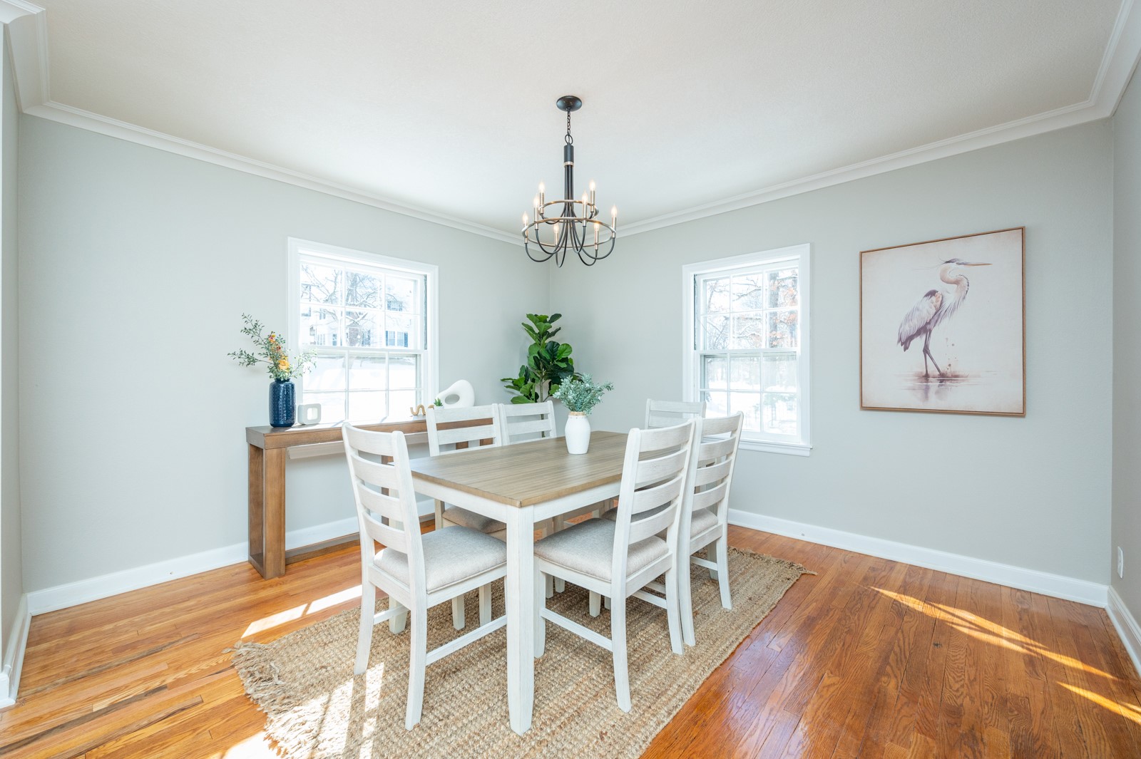 5823 Waterbury Circle