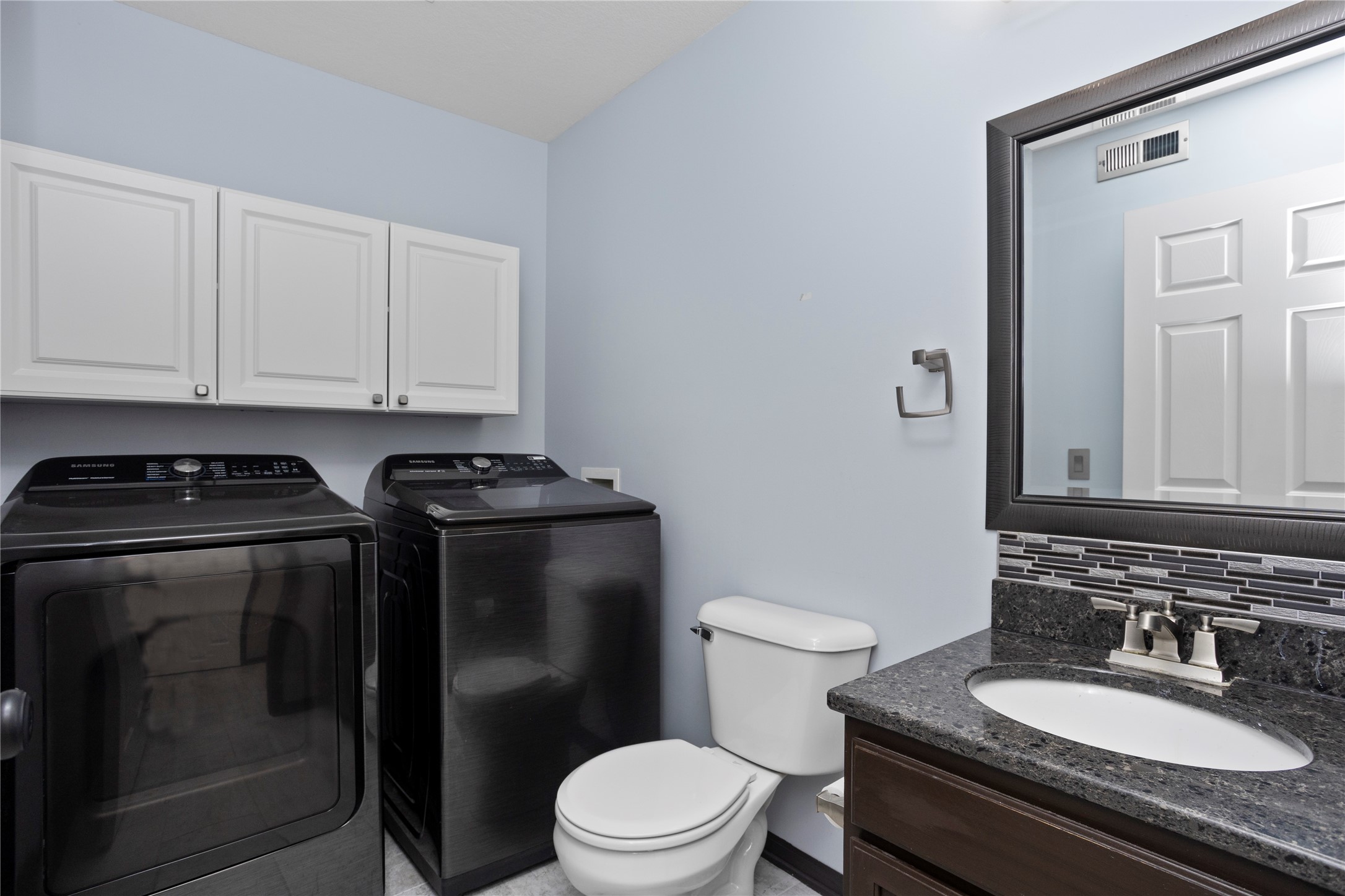 2908 SW Chestnut Drive