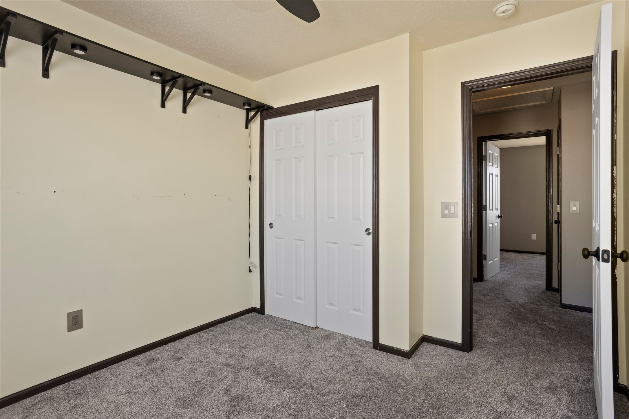 2908 SW Chestnut Drive