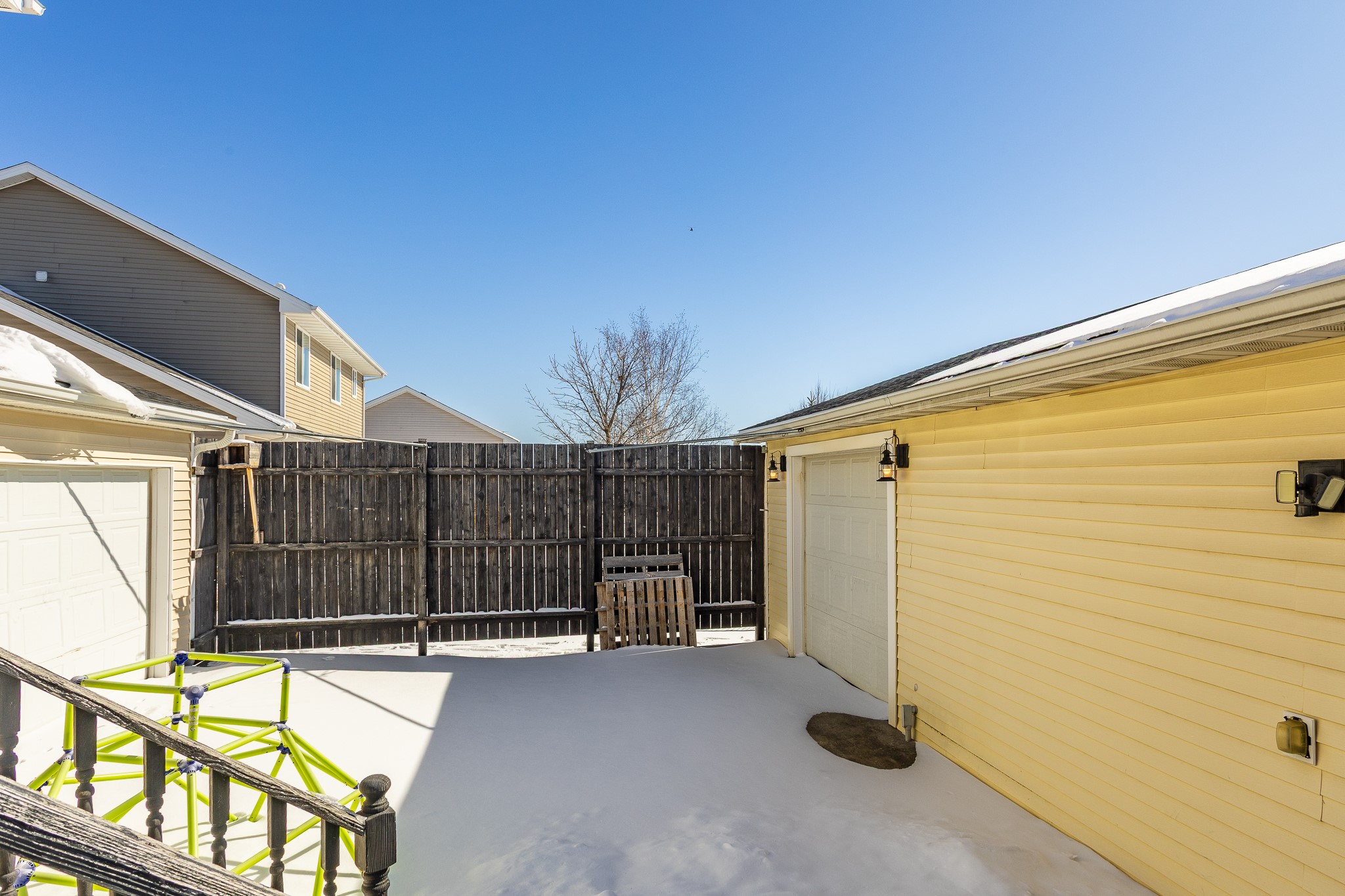 2908 SW Chestnut Drive