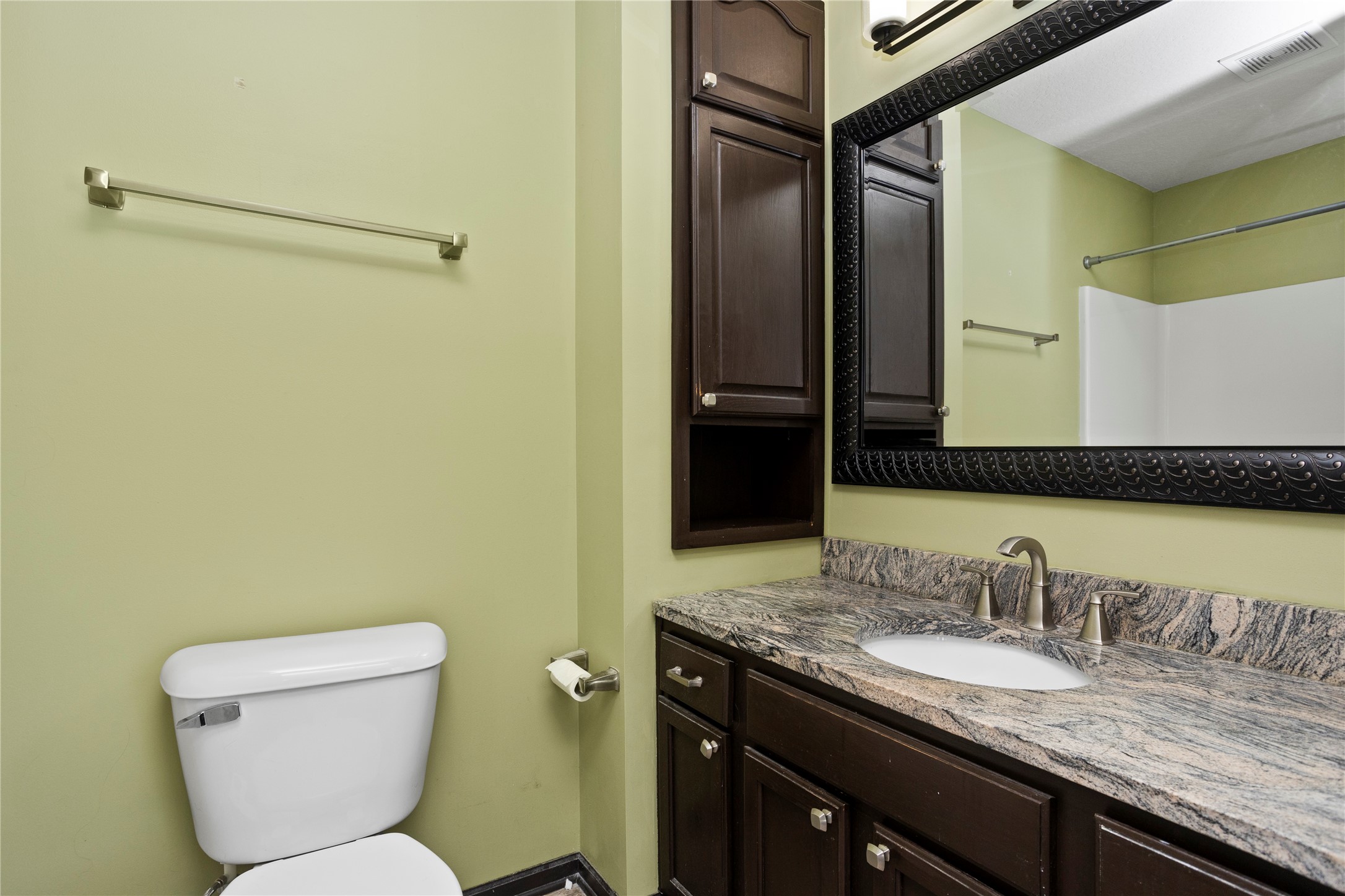 2908 SW Chestnut Drive