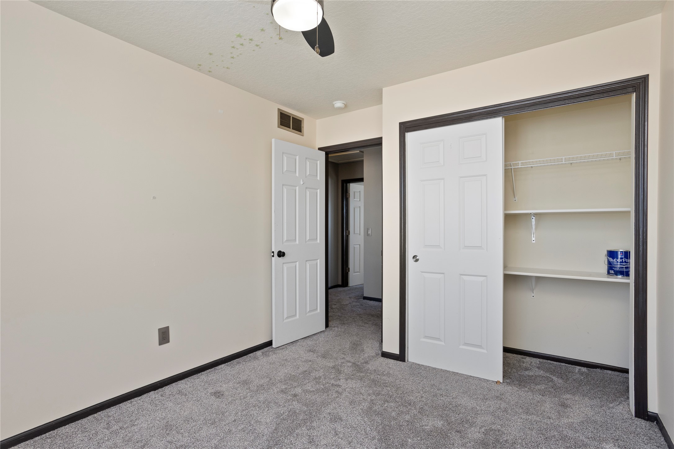 2908 SW Chestnut Drive