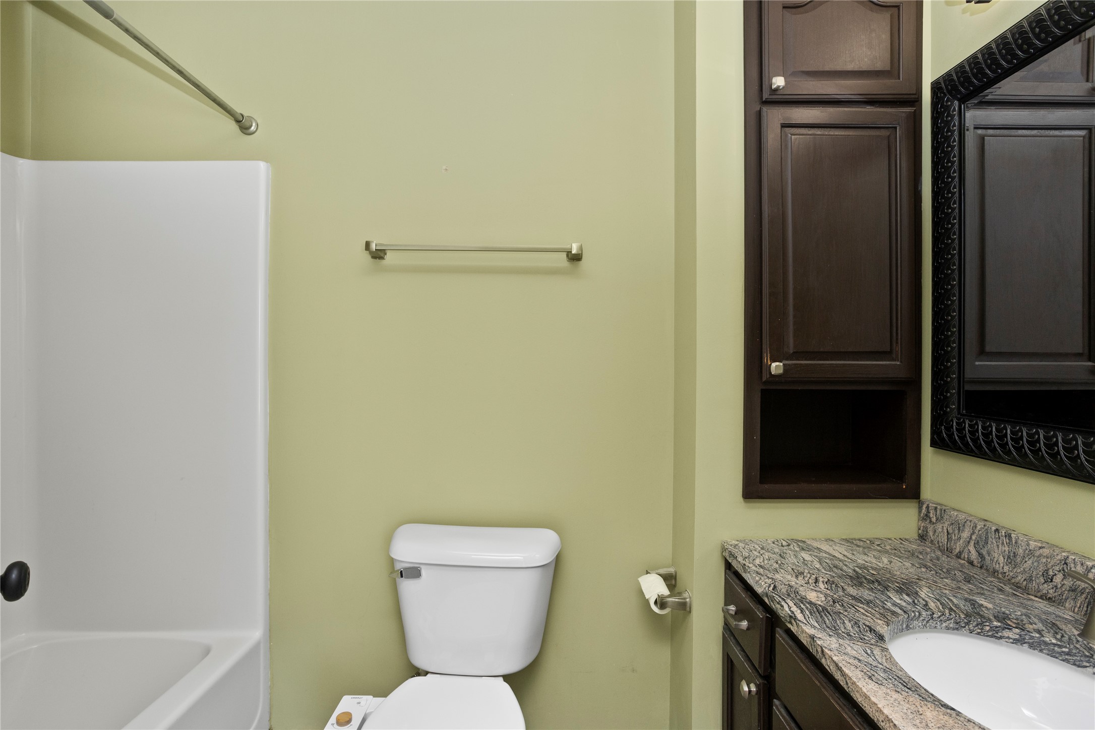 2908 SW Chestnut Drive