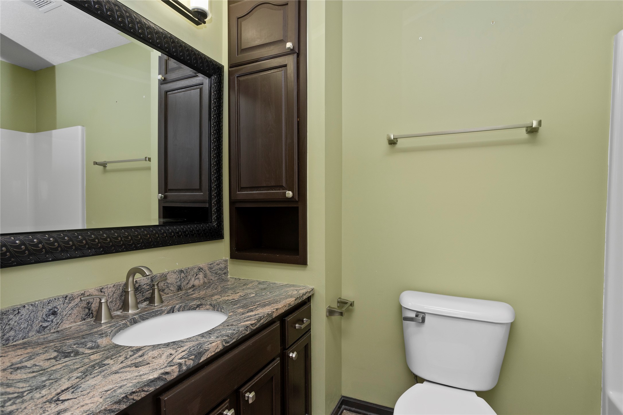 2908 SW Chestnut Drive