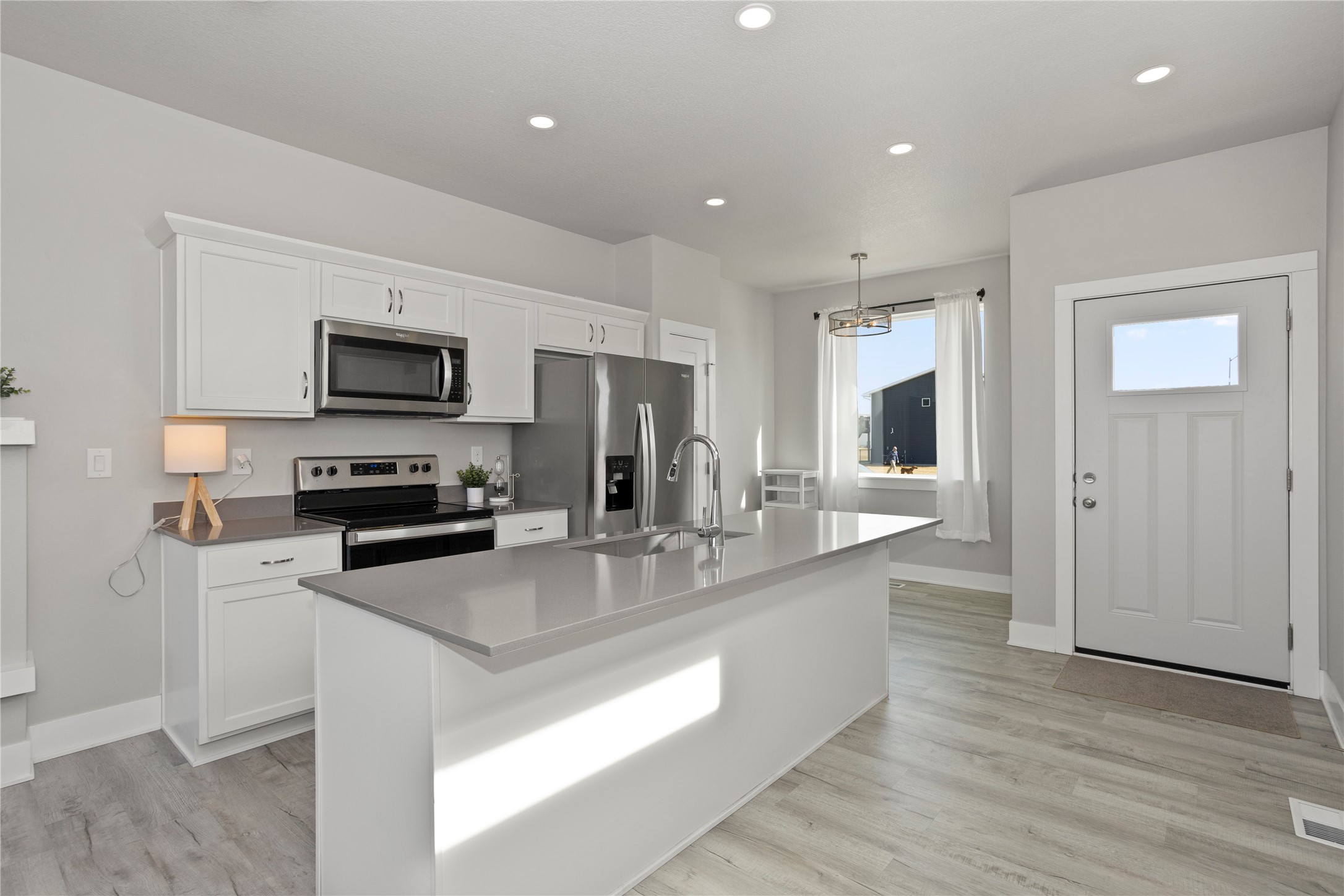 504 NE Whitetail Drive