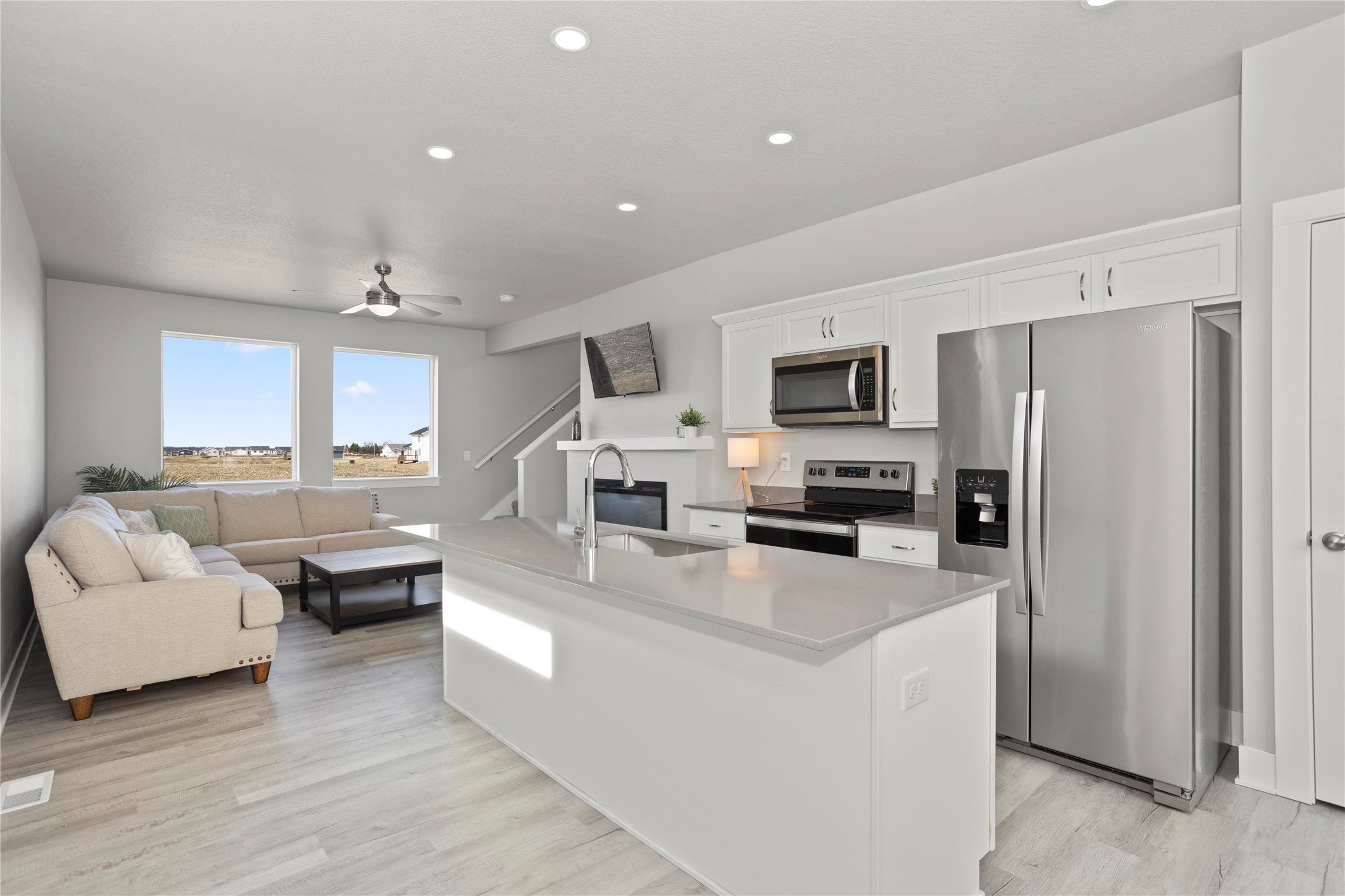 504 NE Whitetail Drive