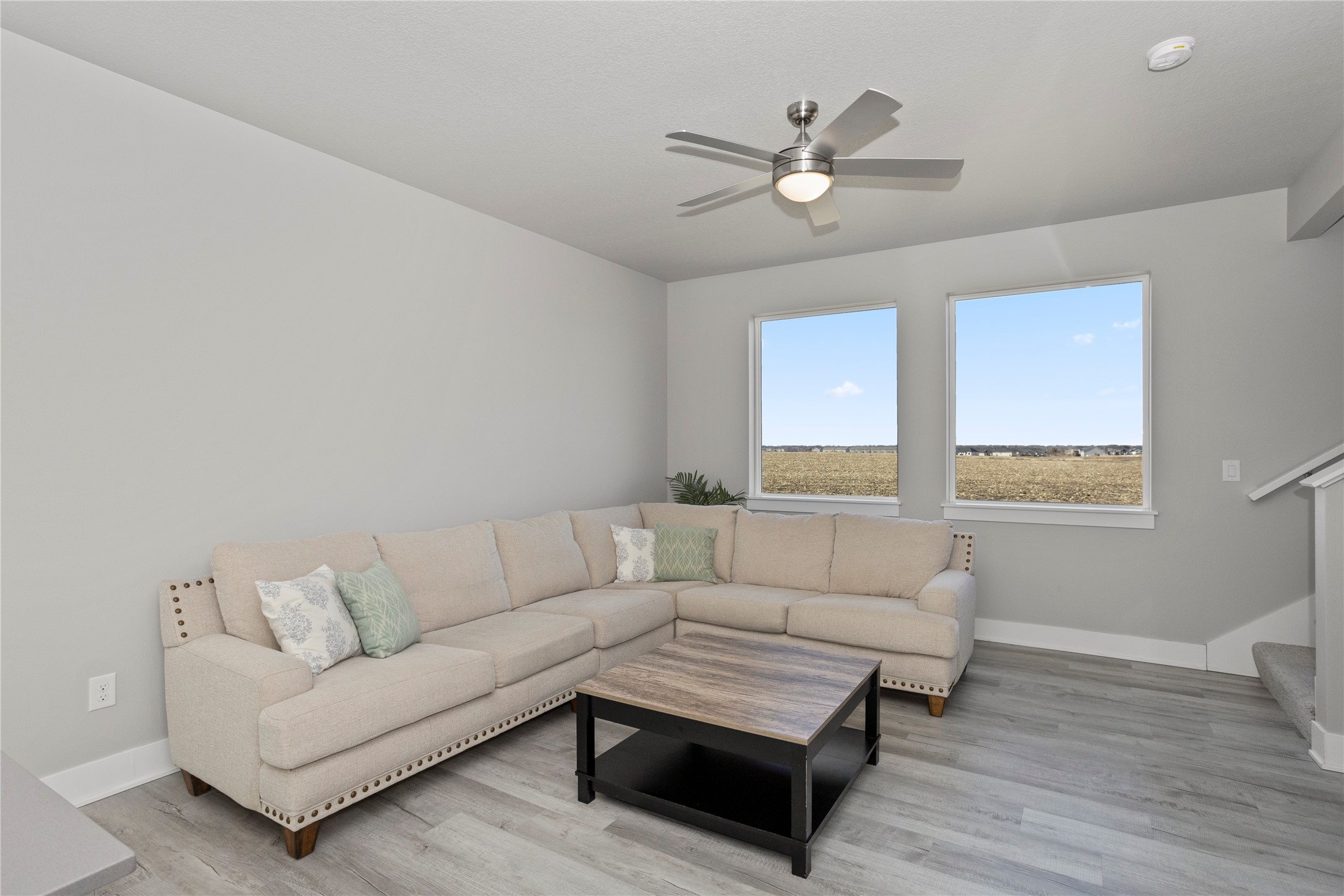 504 NE Whitetail Drive