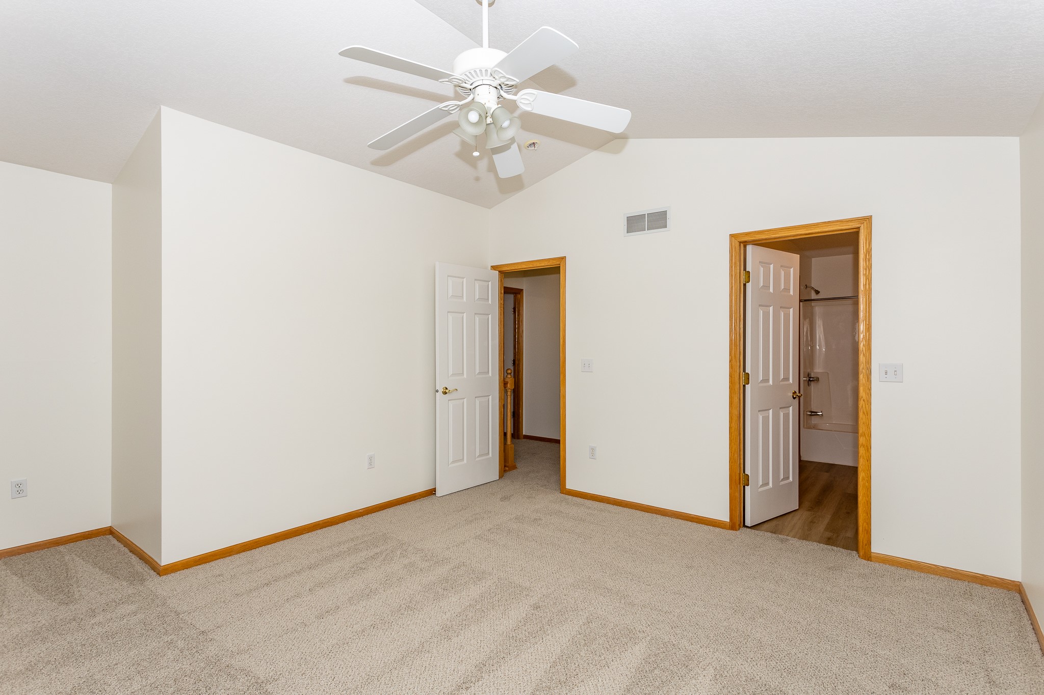 500 N Valley Drive 202