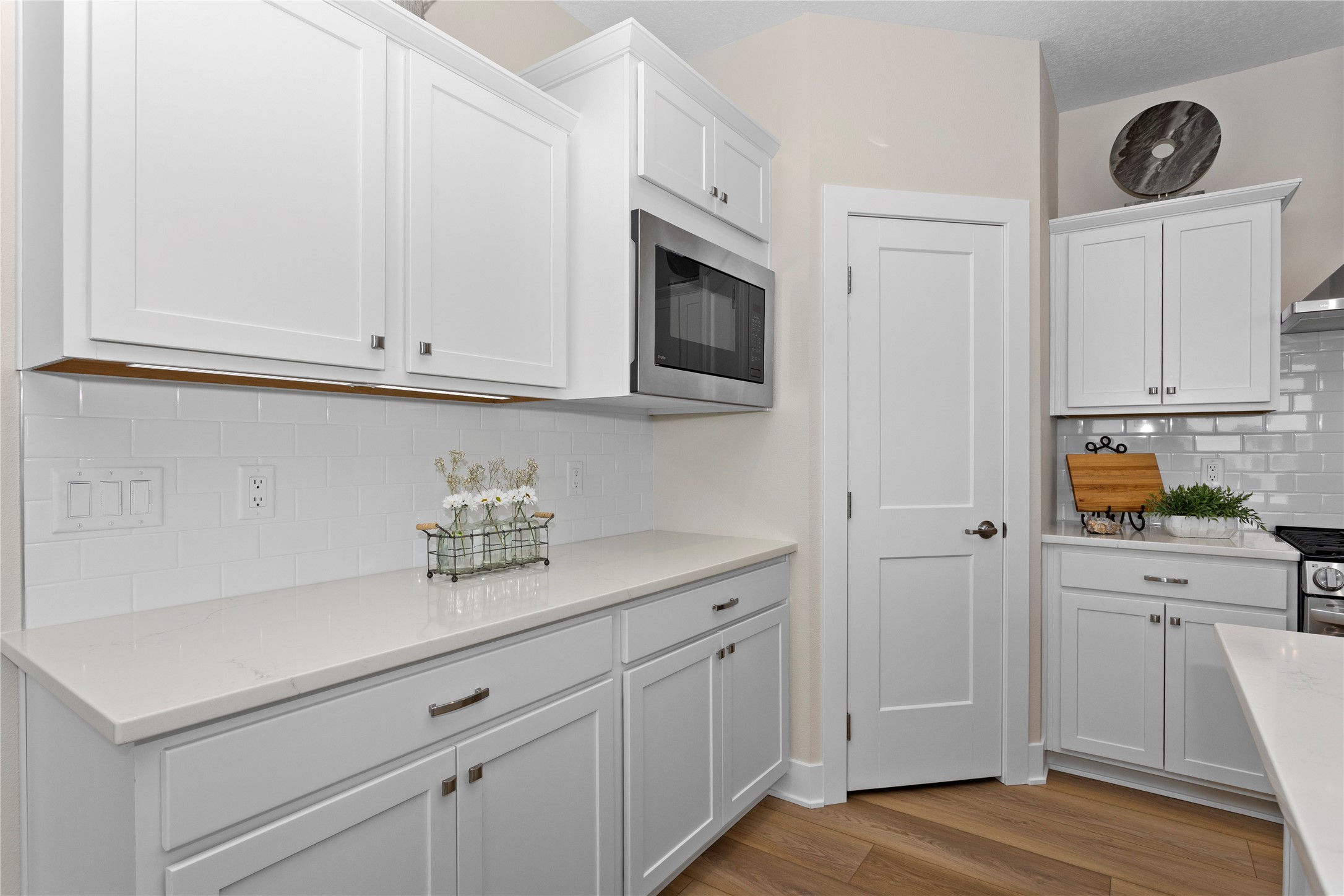 2805 NW Boulder Point Place