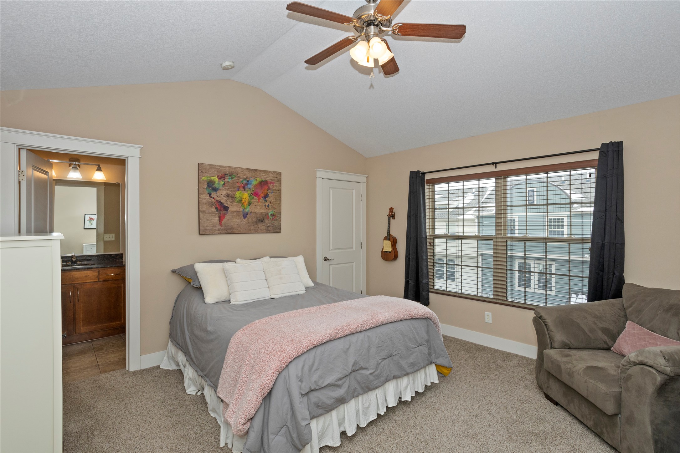 3600 SE Glenstone Drive 602