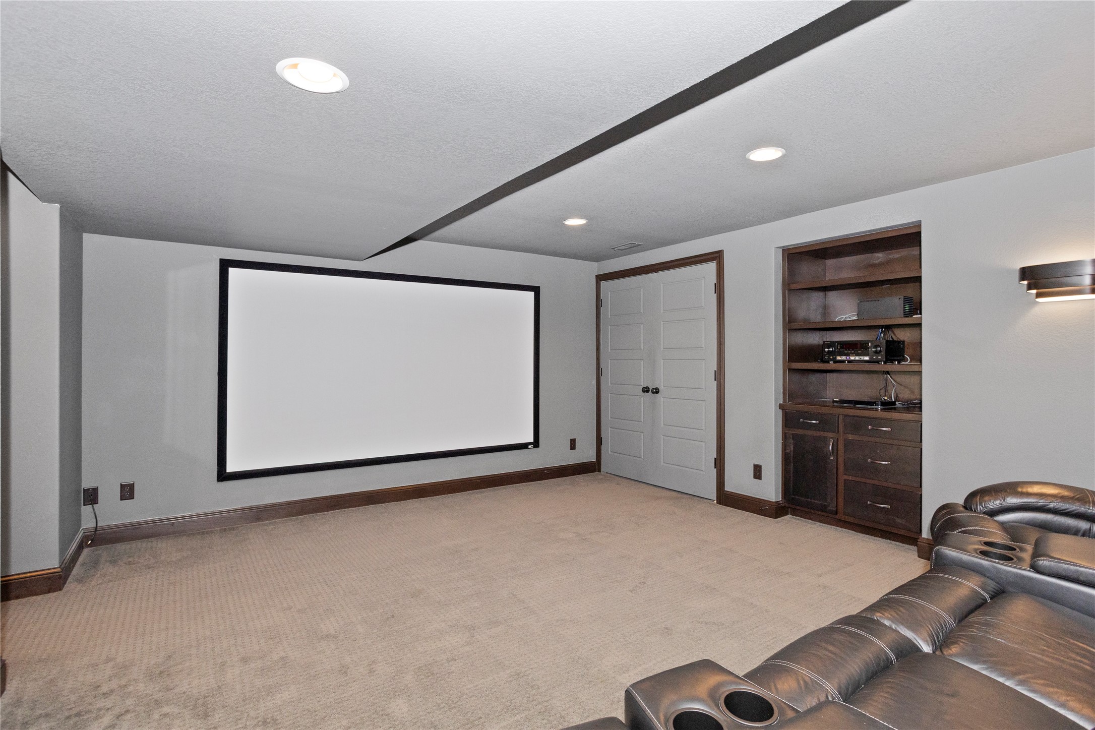 9285 Sugar Creek Circle