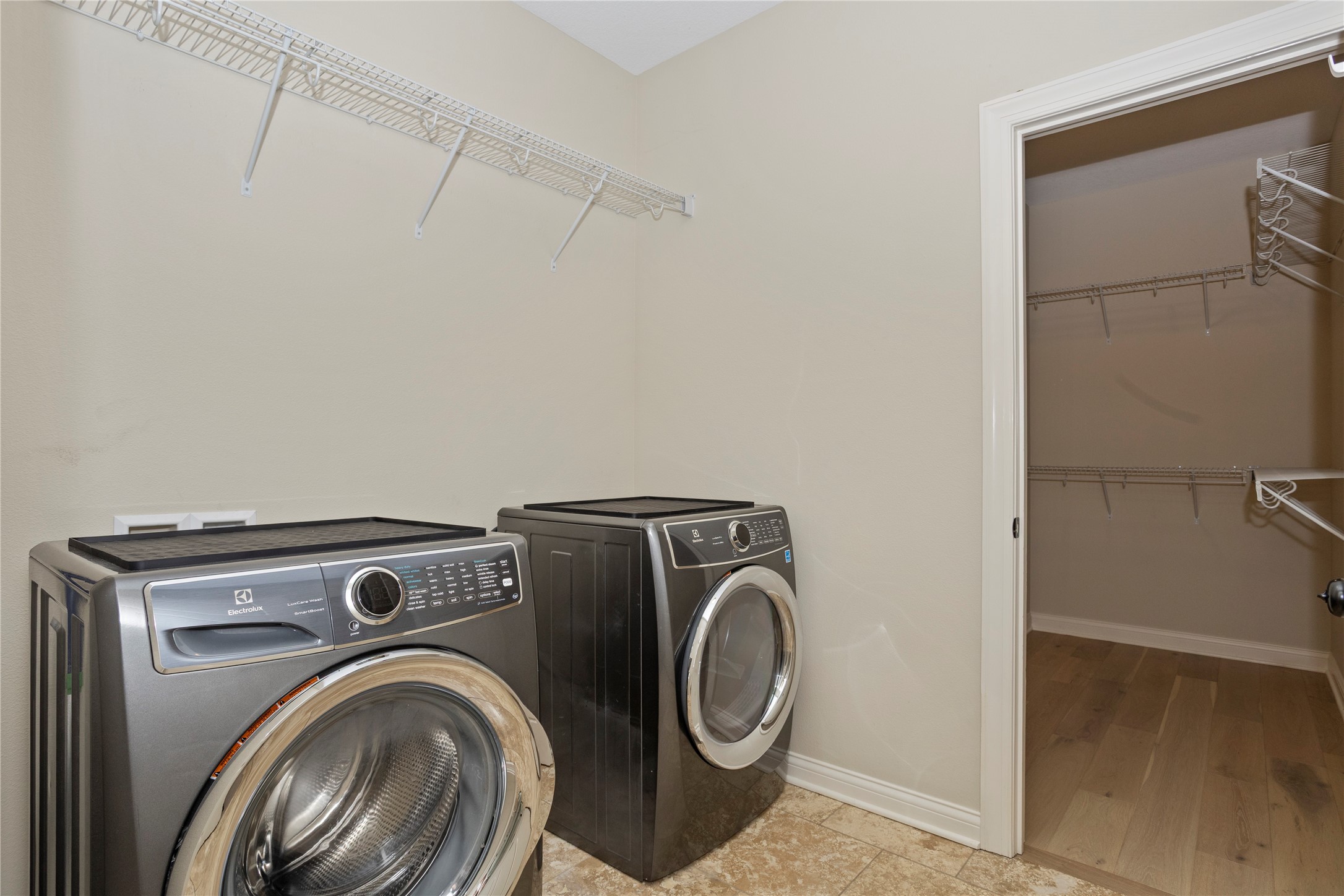 9285 Sugar Creek Circle