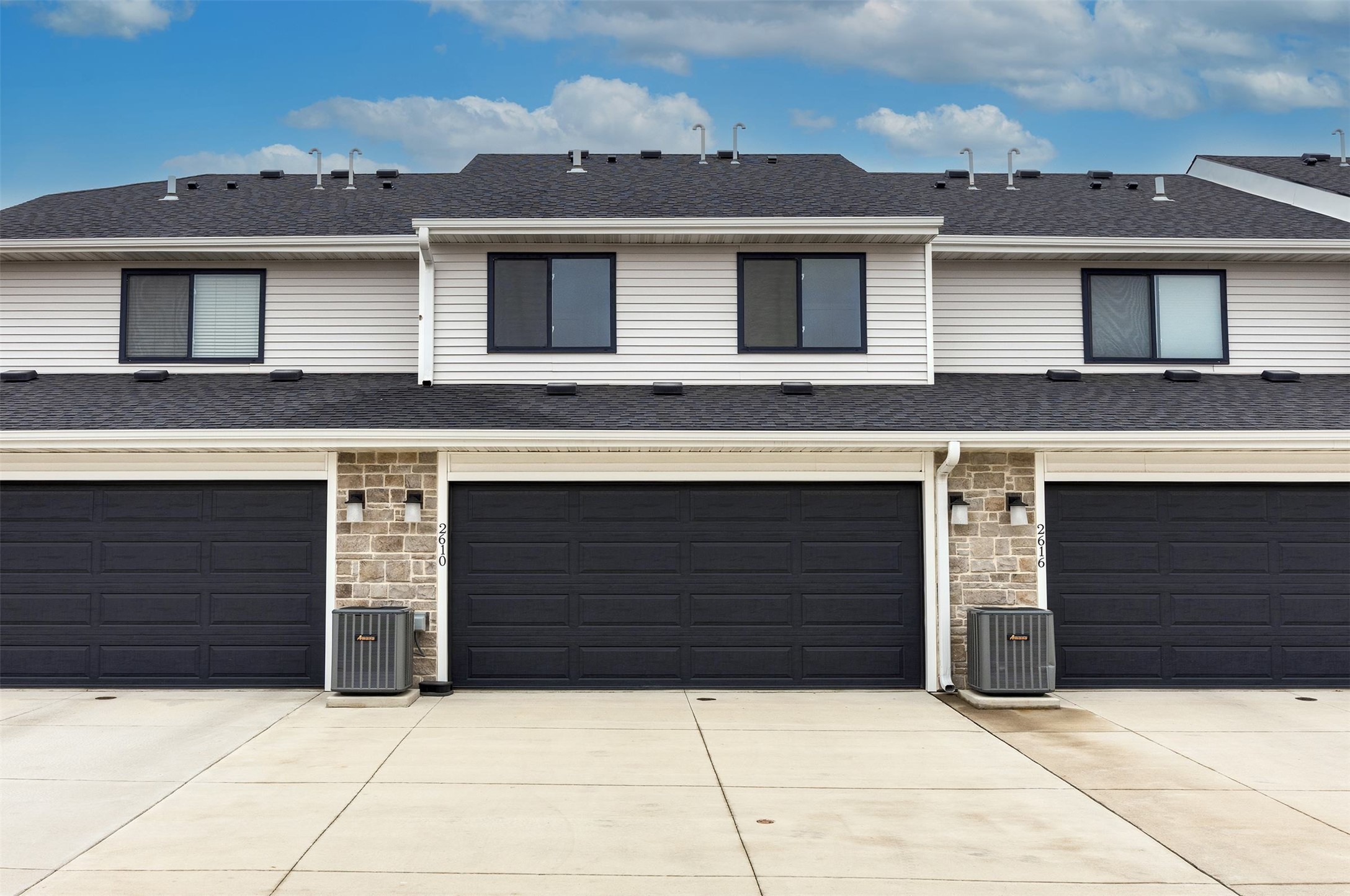 2610 SE Osier Avenue