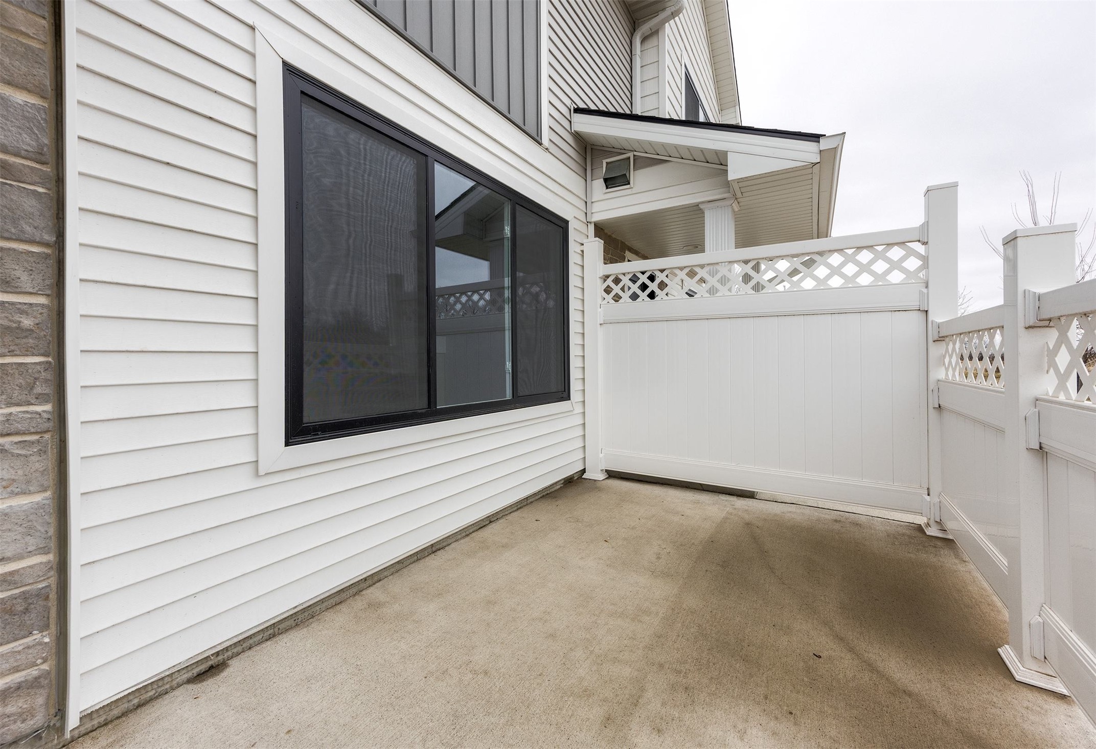 2610 SE Osier Avenue