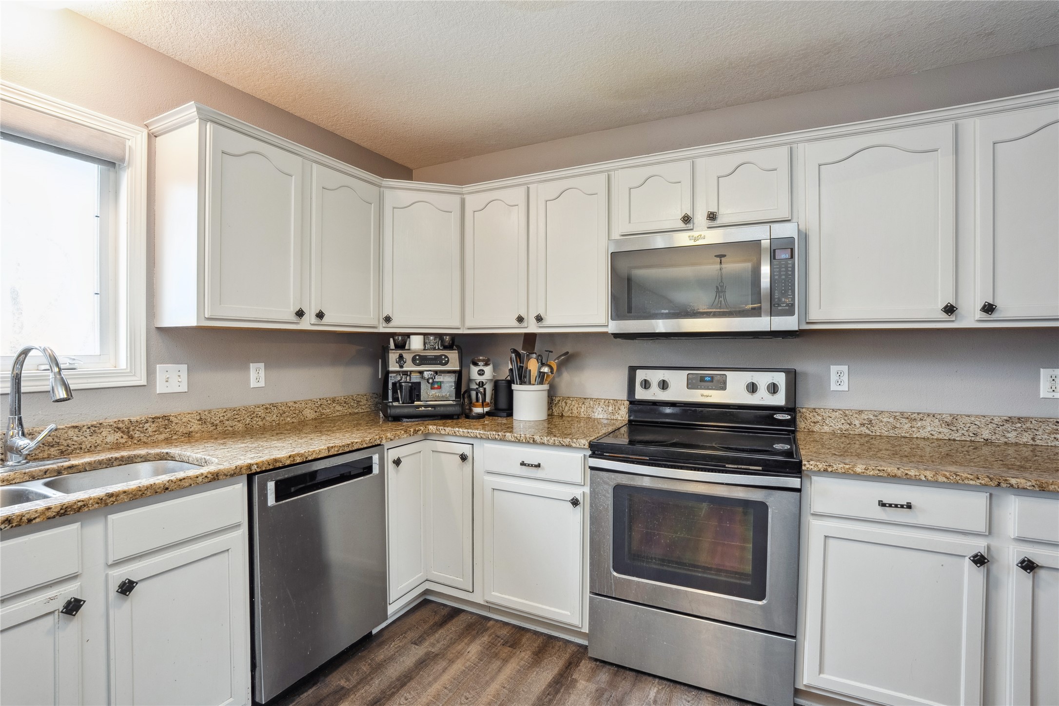 4465 Meadow Valley Drive