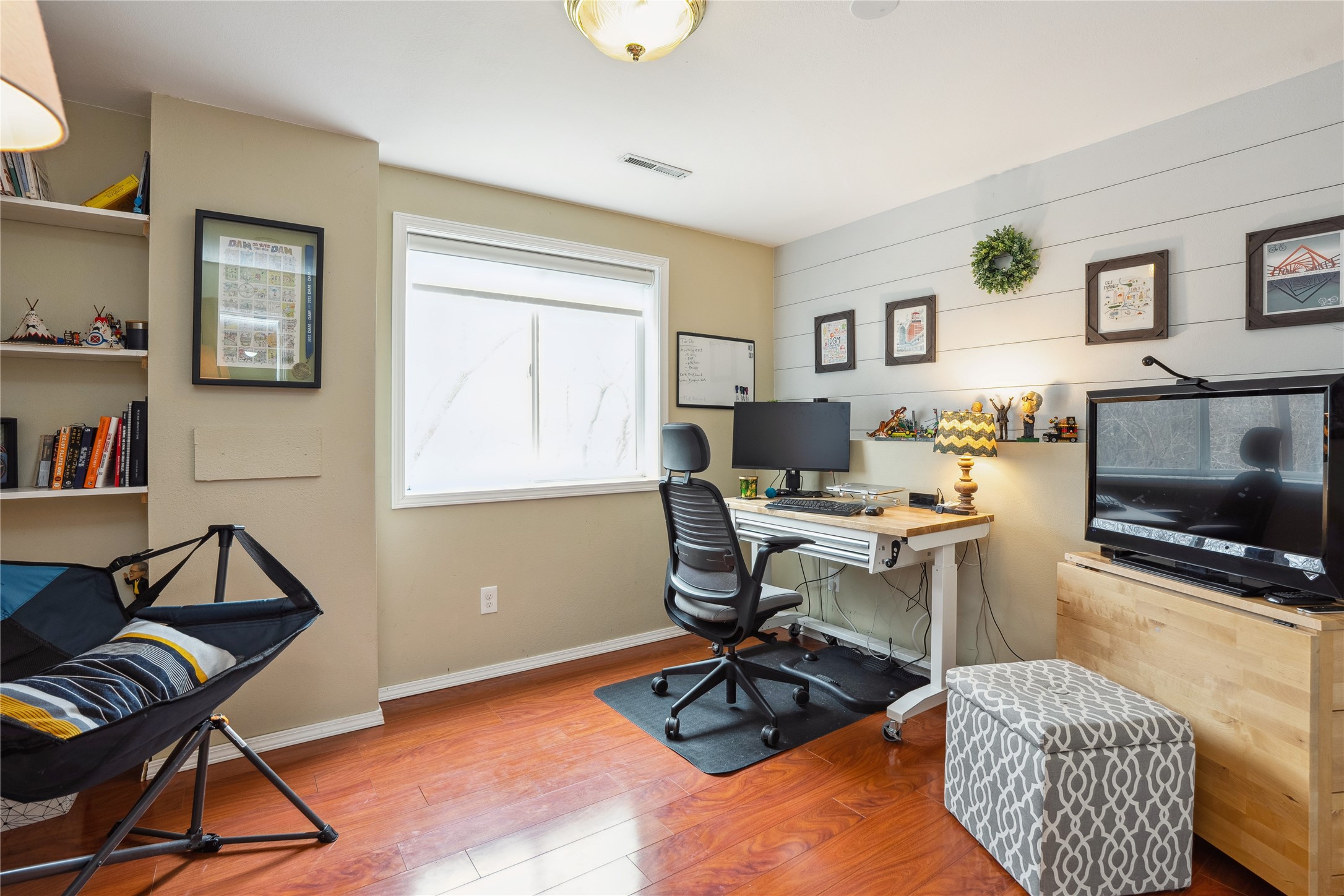 4465 Meadow Valley Drive