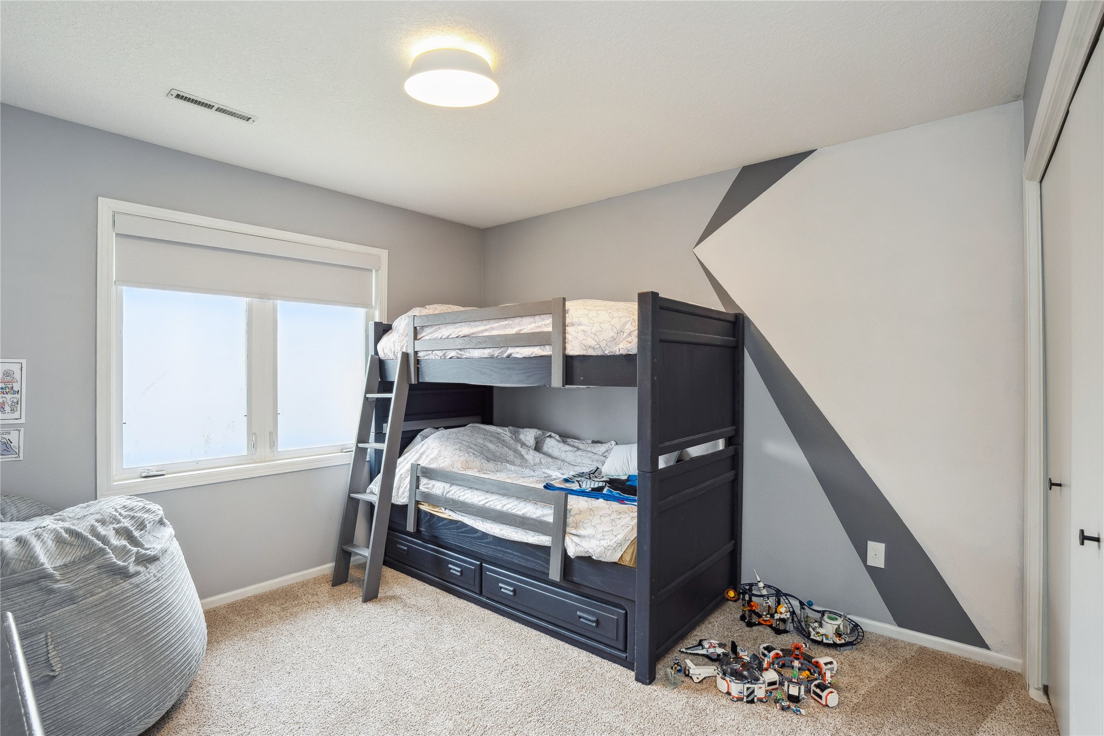 4465 Meadow Valley Drive