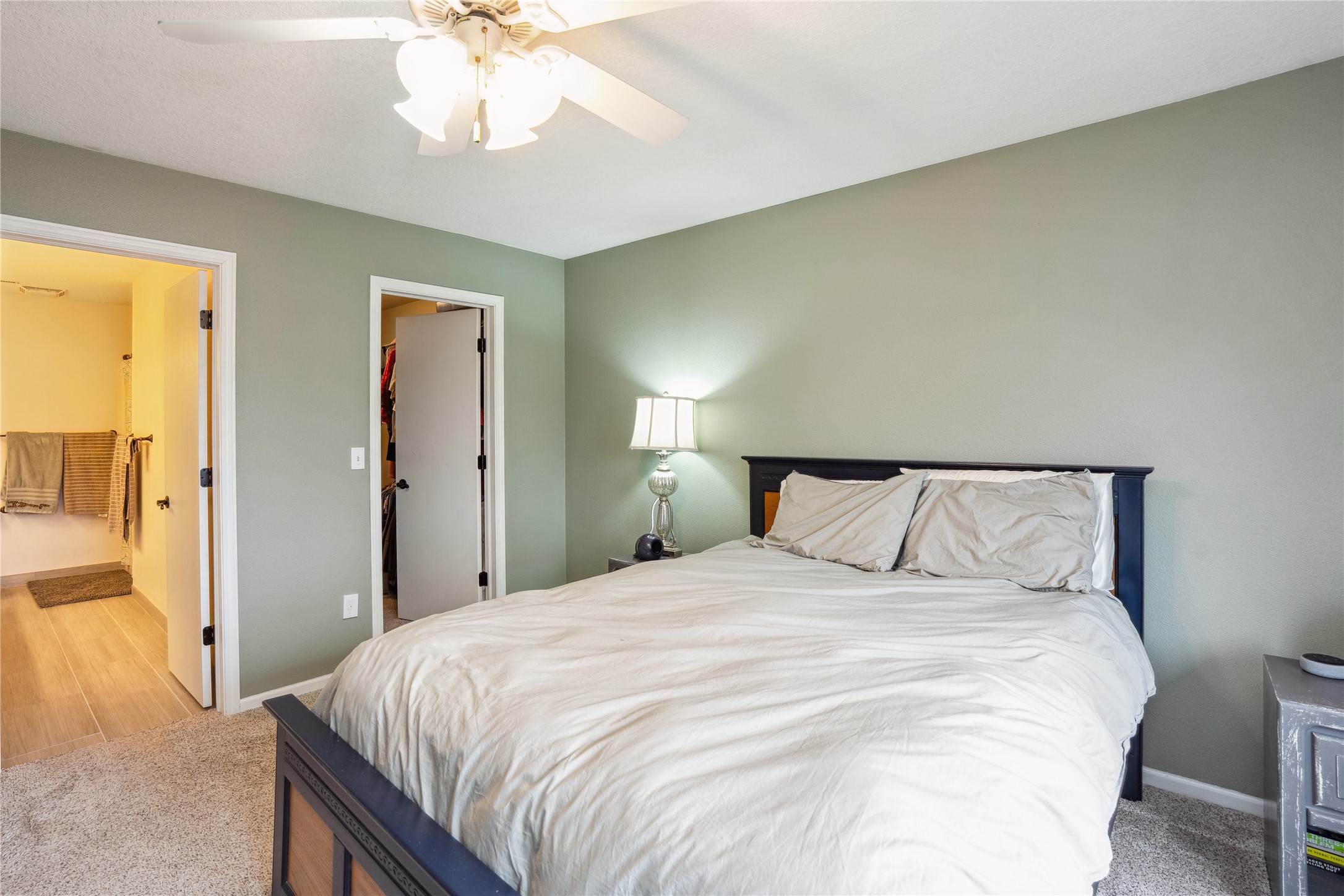 4465 Meadow Valley Drive