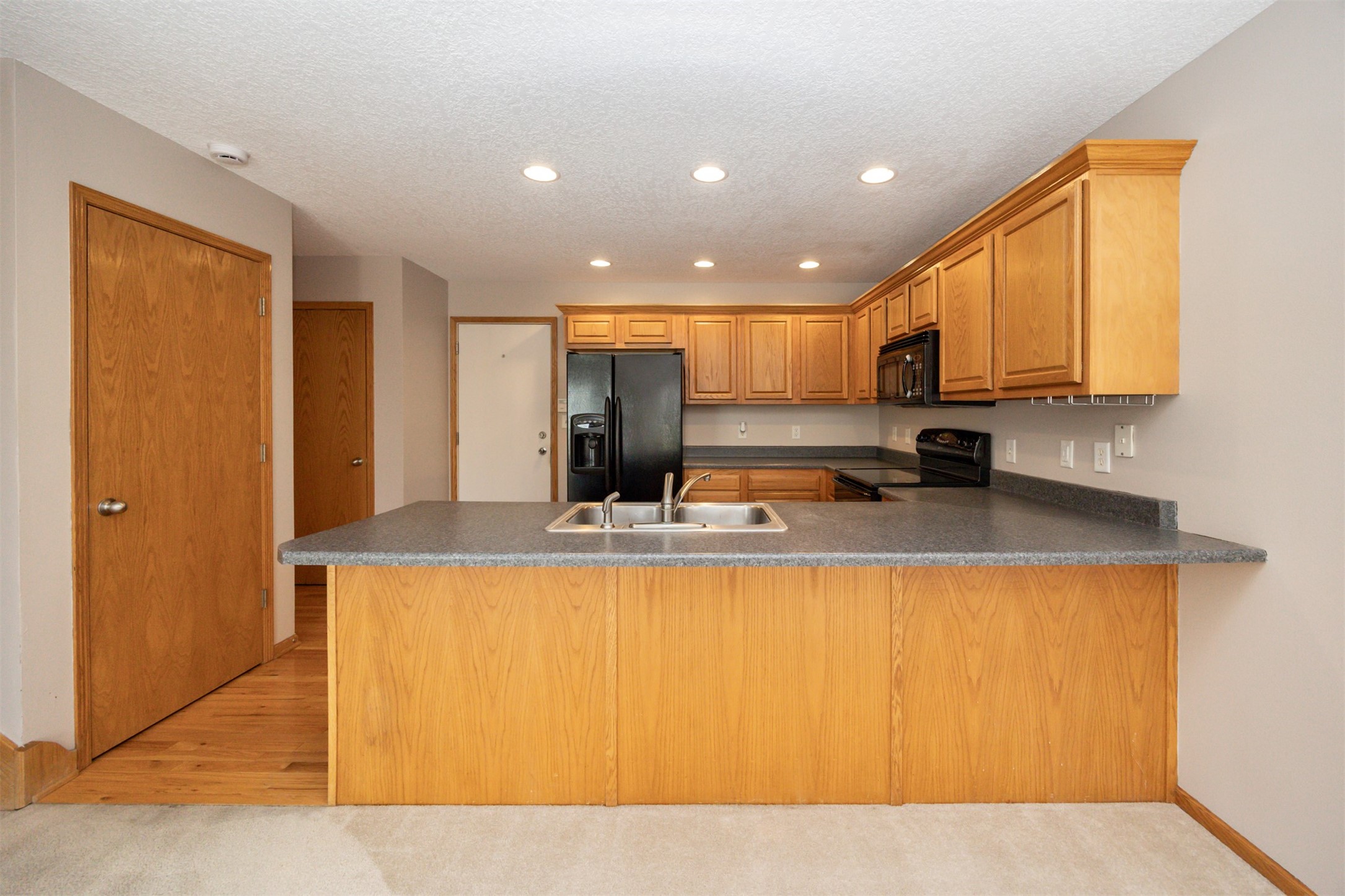 687 SE Williams Court