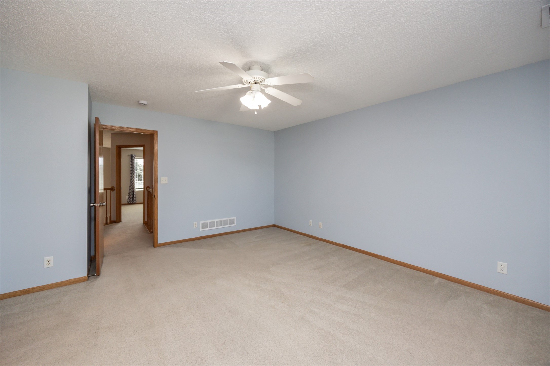 687 SE Williams Court