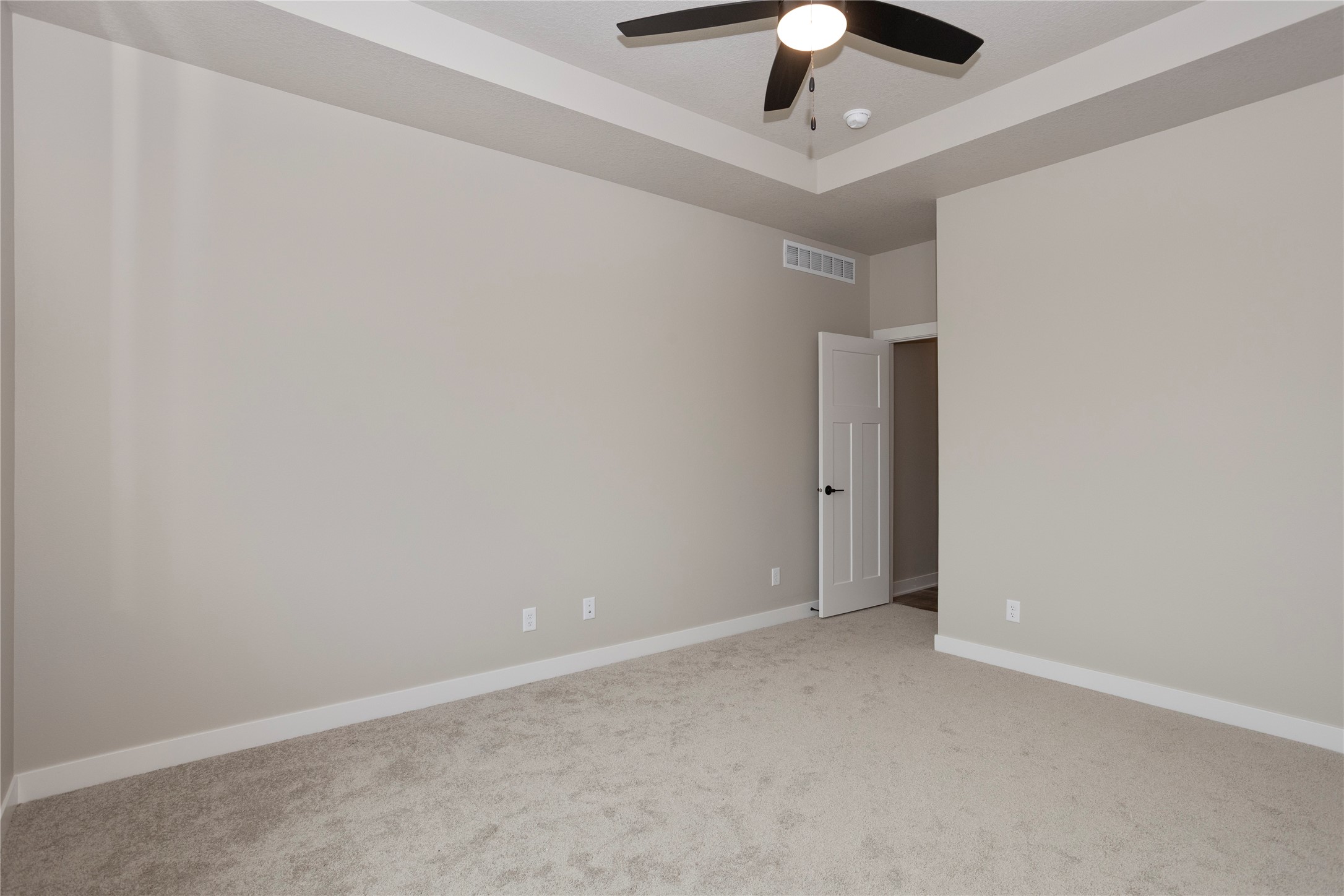 2908 Prairieside Place