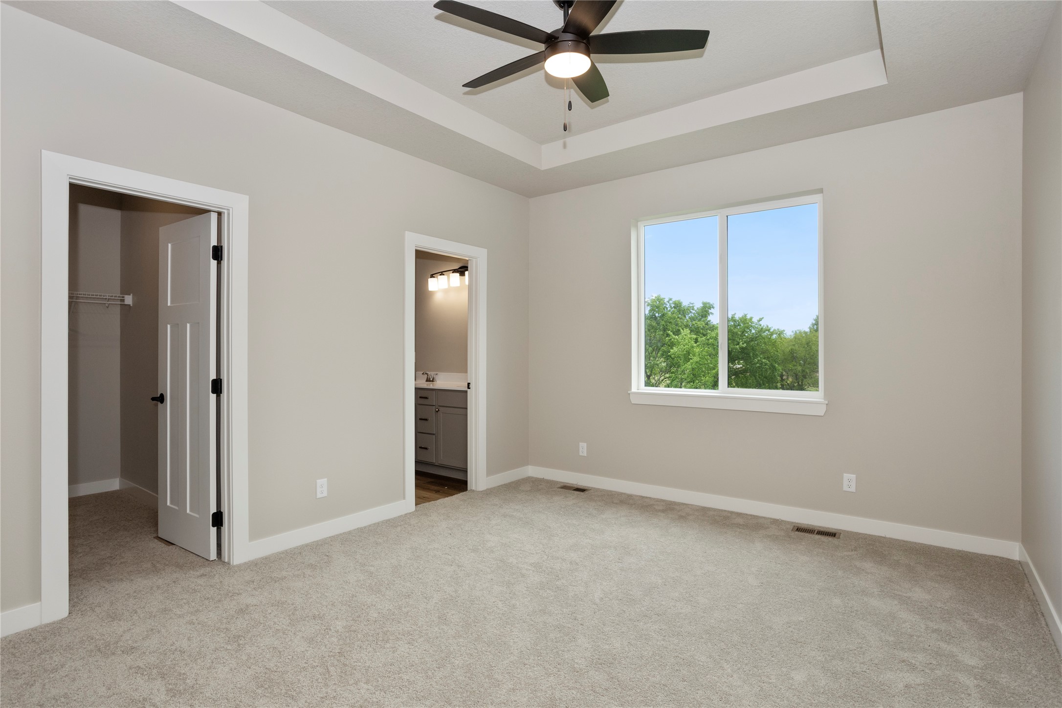 2908 Prairieside Place