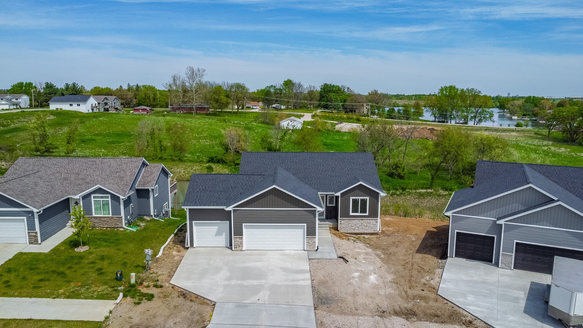 2914 Prairieside Place