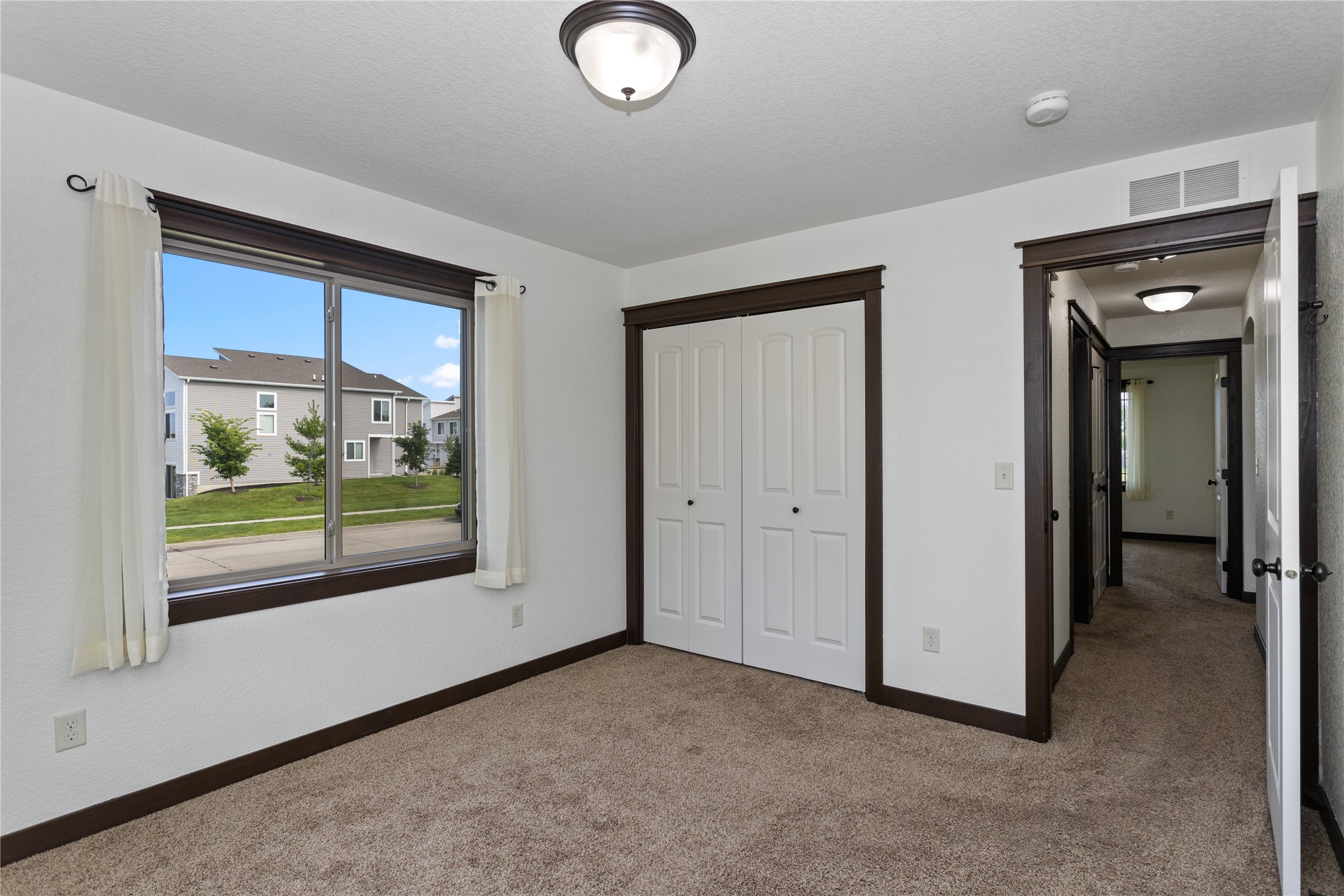 805 NE Traverse Drive