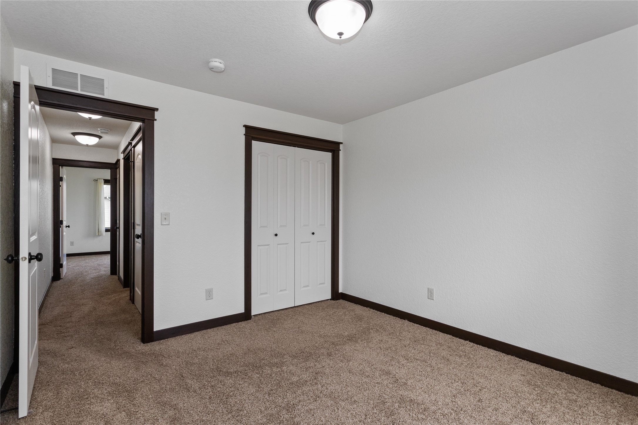 805 NE Traverse Drive