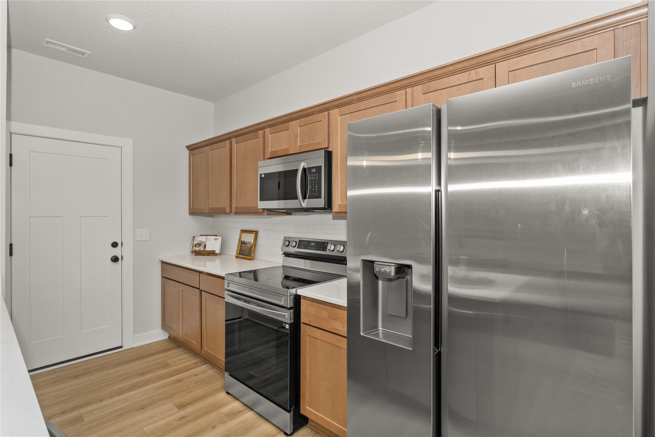 802 Campusside Place