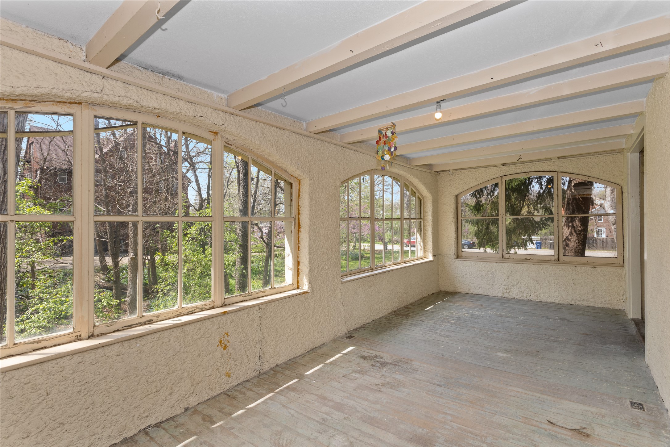 5420 Ingersoll Avenue