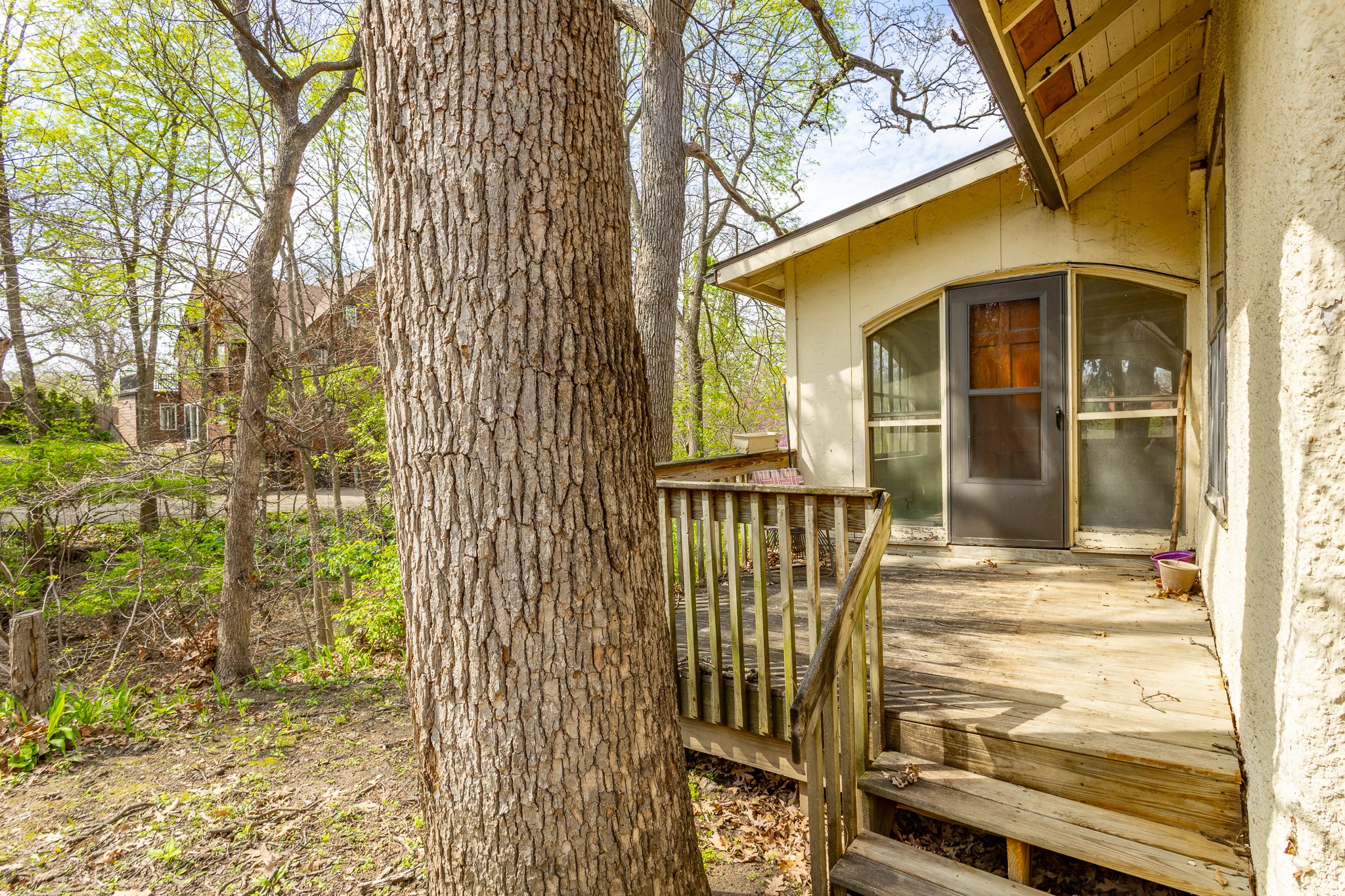 5420 Ingersoll Avenue