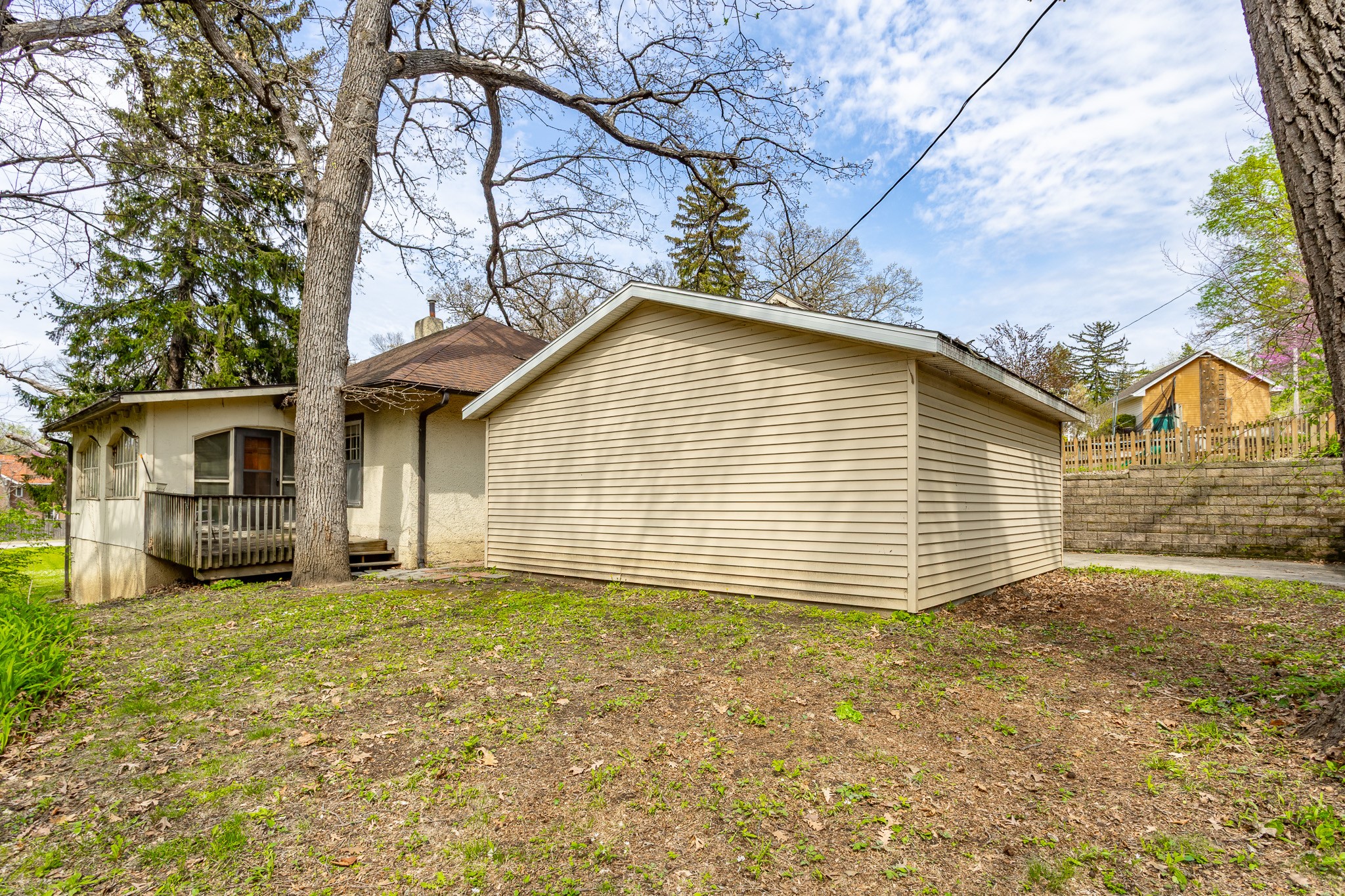 5420 Ingersoll Avenue