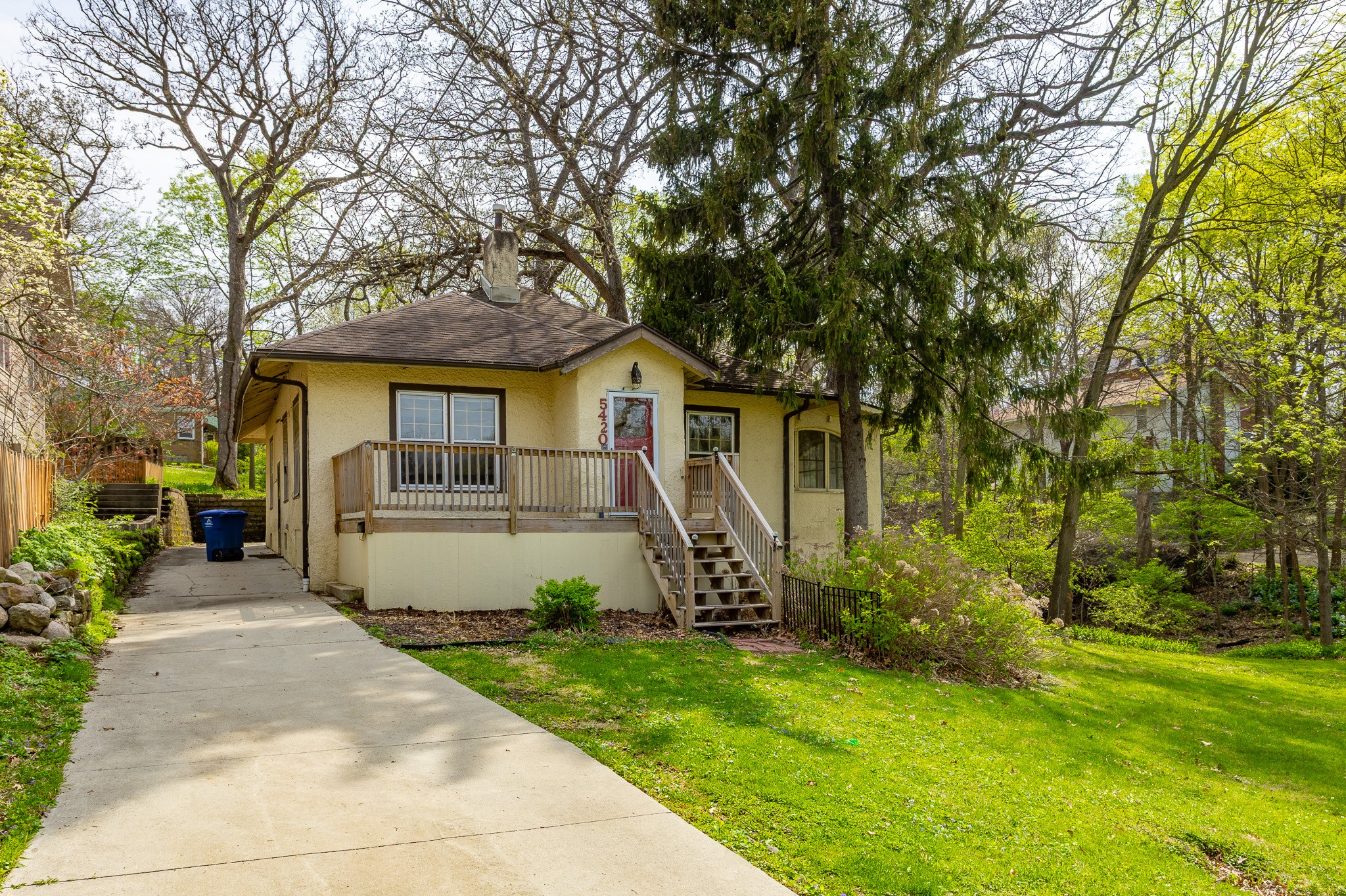 5420 Ingersoll Avenue